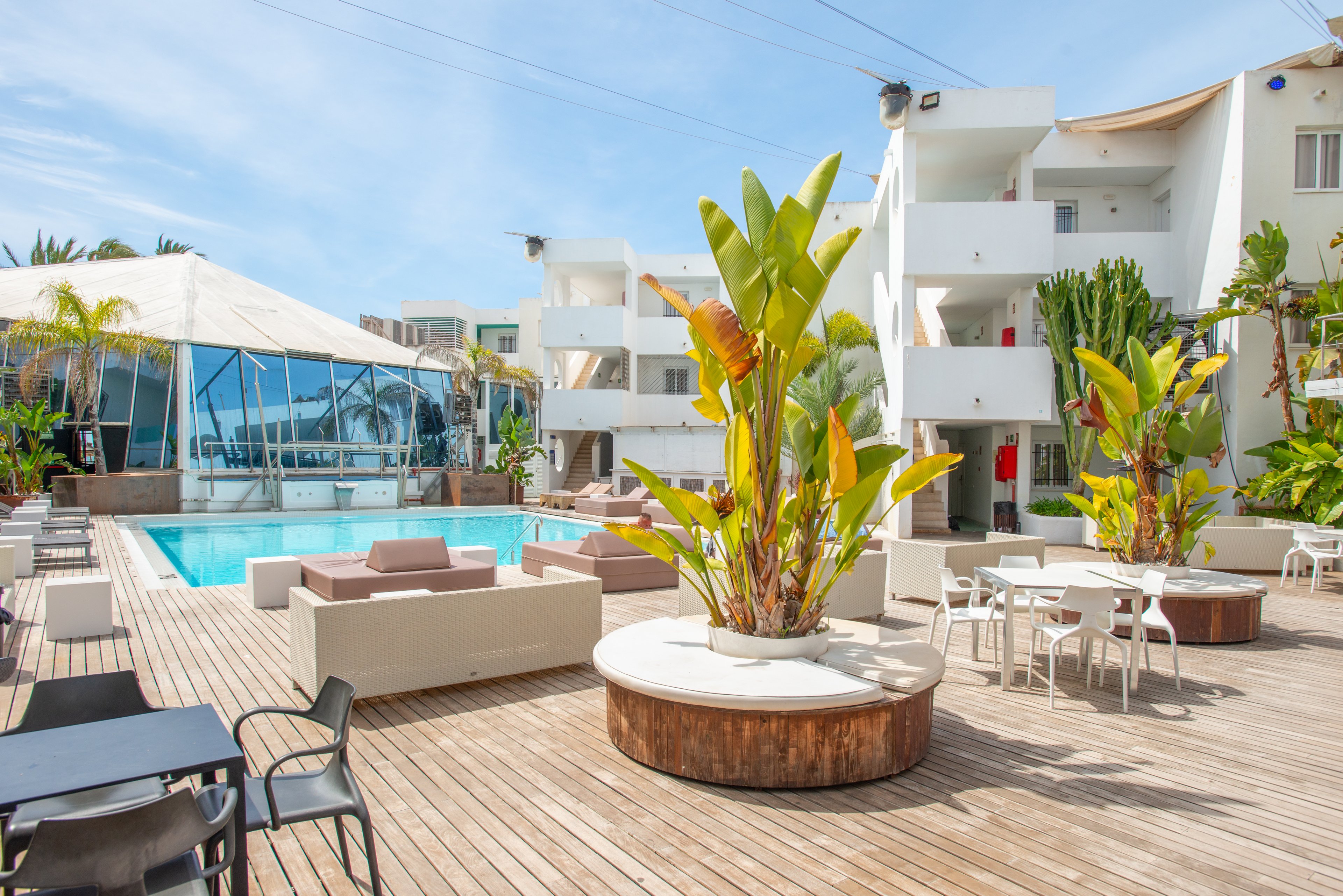 Bora Bora Apartments Ibiza
