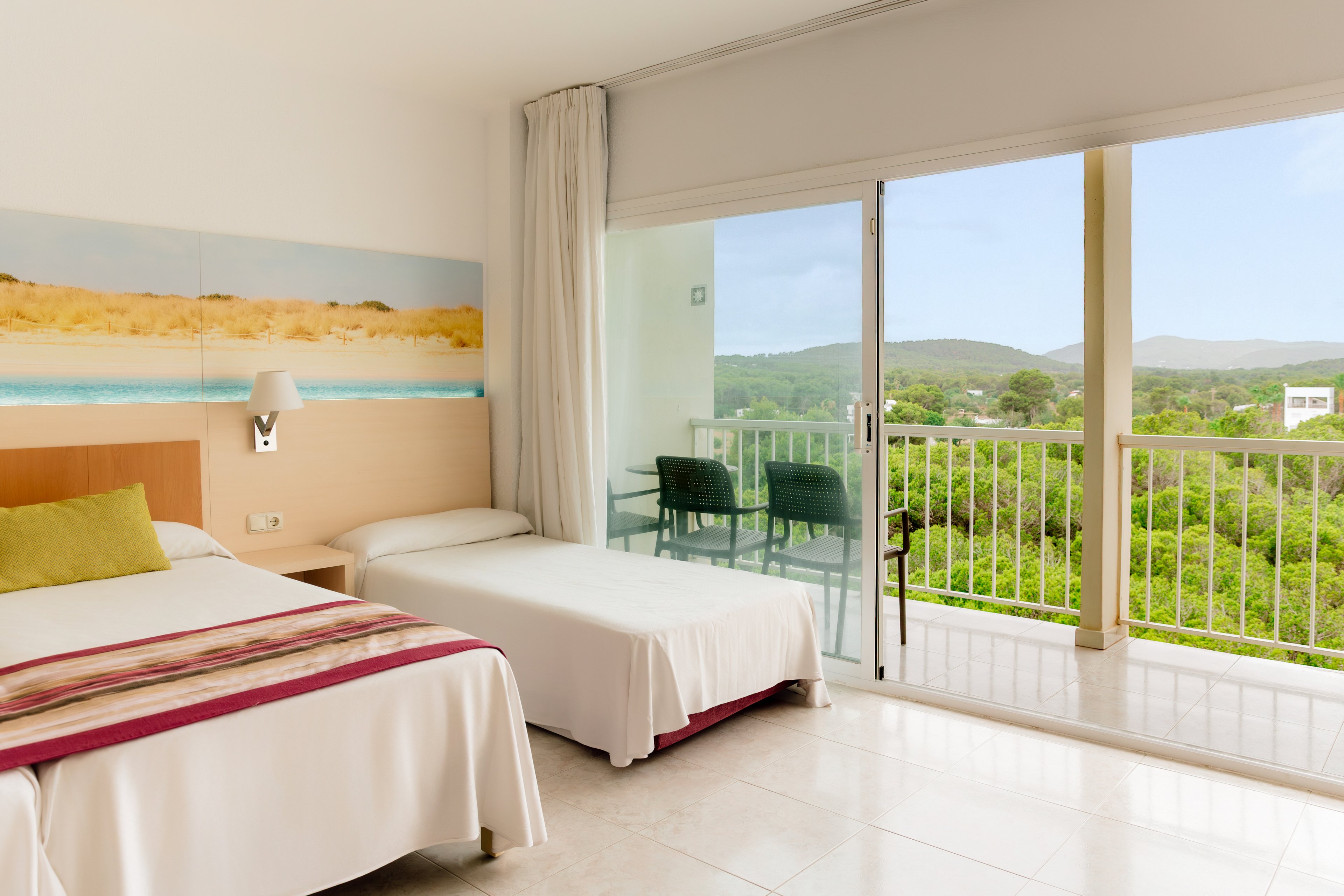 Moon Dreams Coral Beach Hotel