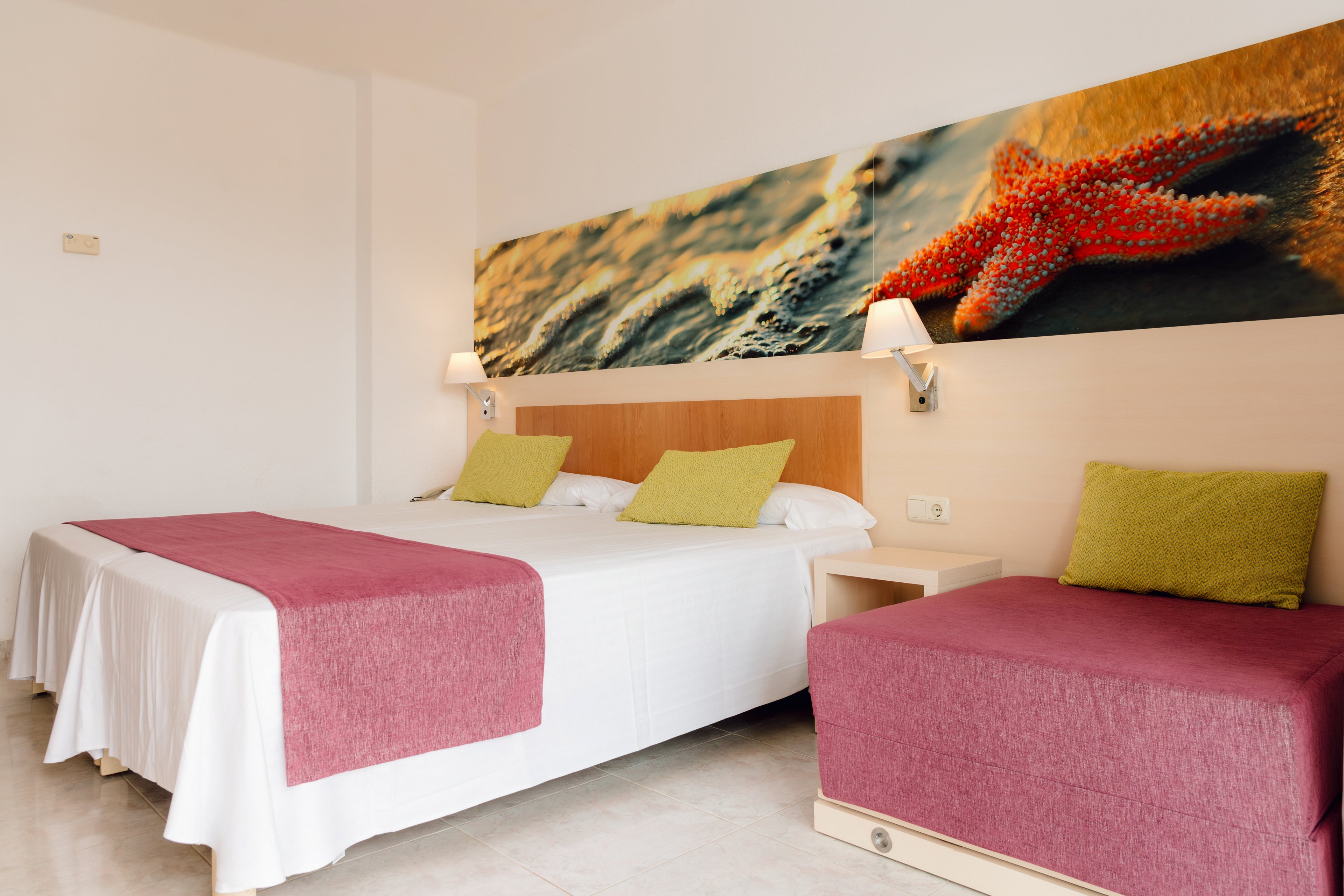 Moon Dreams Coral Beach Hotel