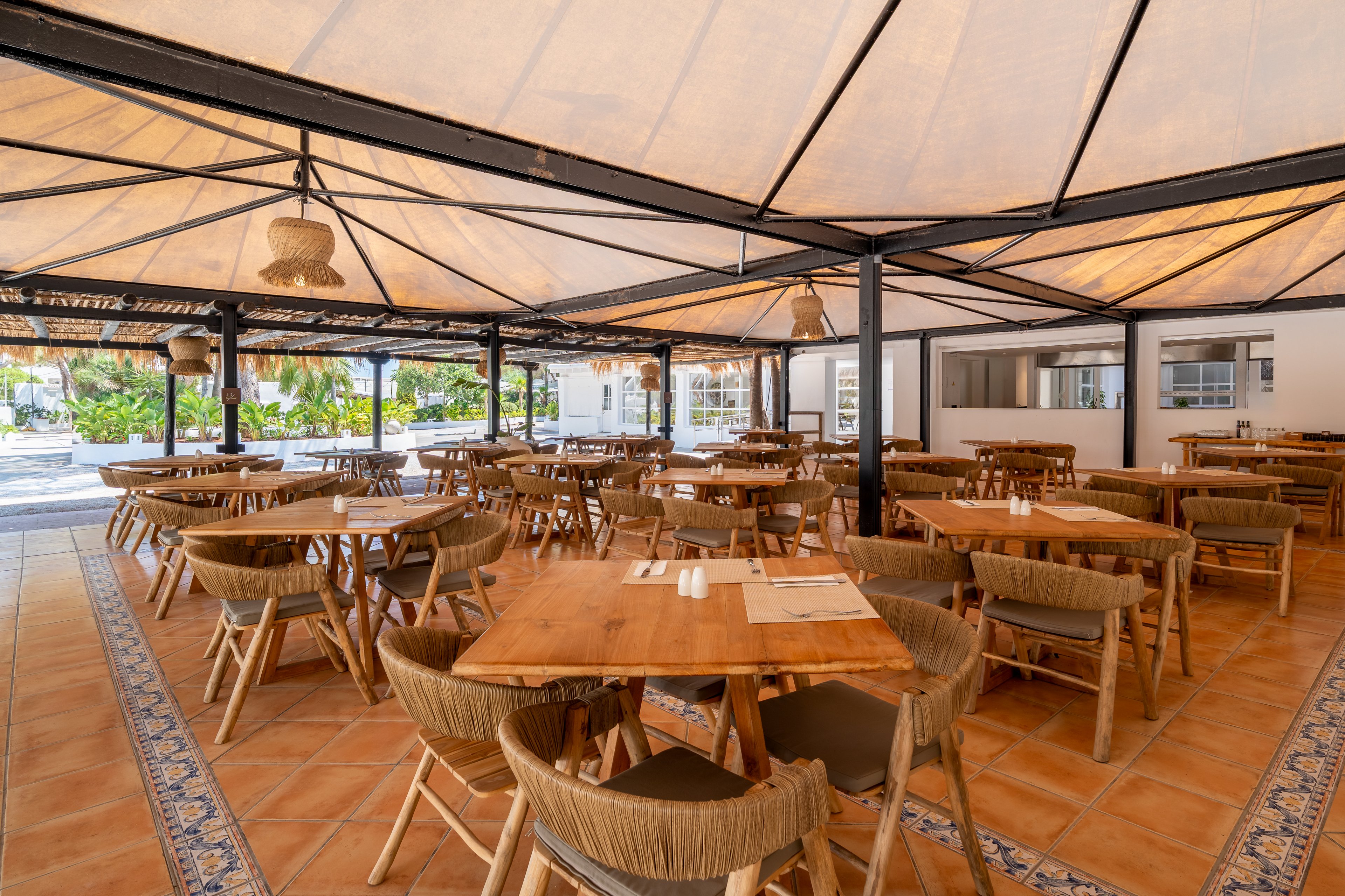 FERGUS Style Punta Arabi