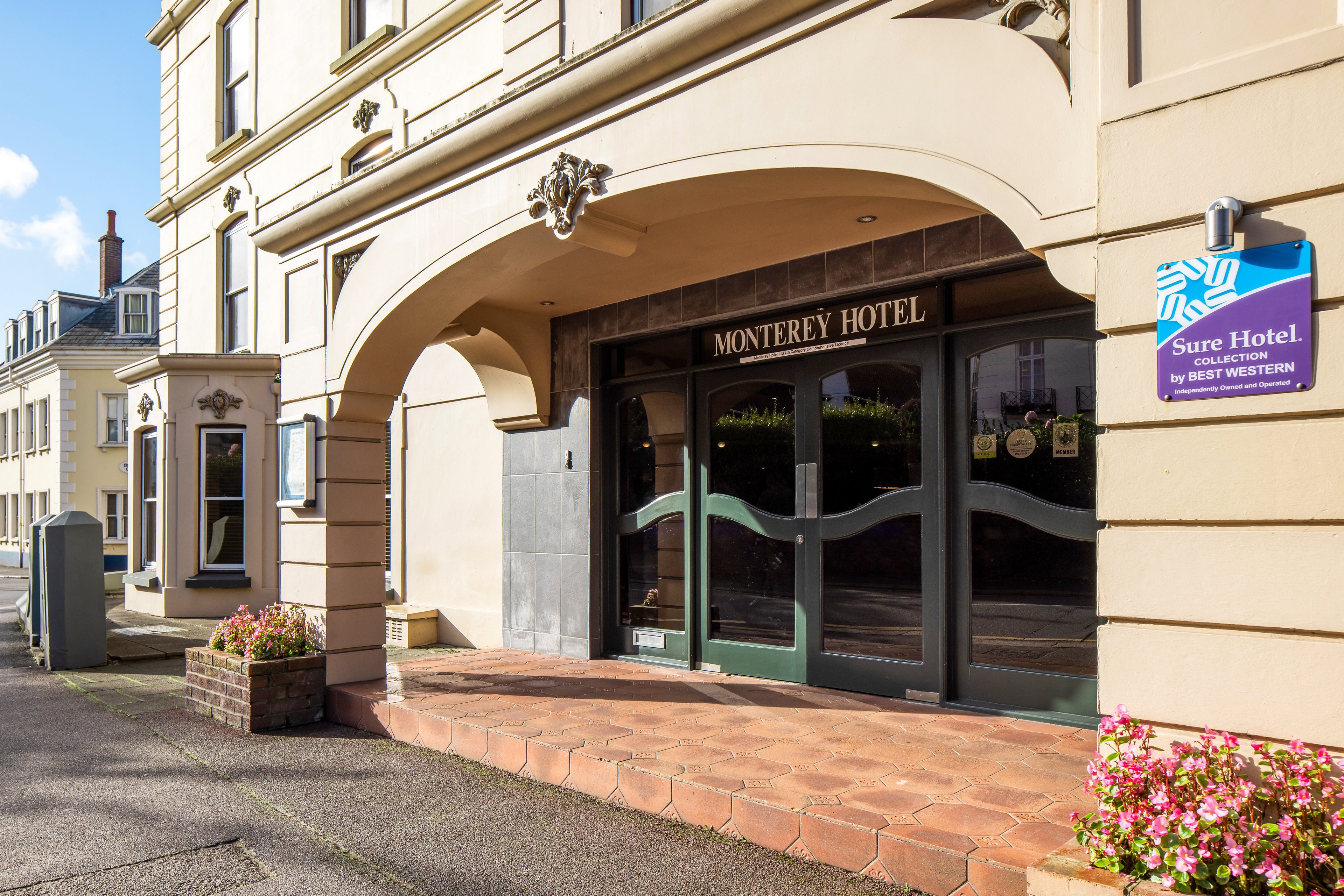 The Monterey Hotel