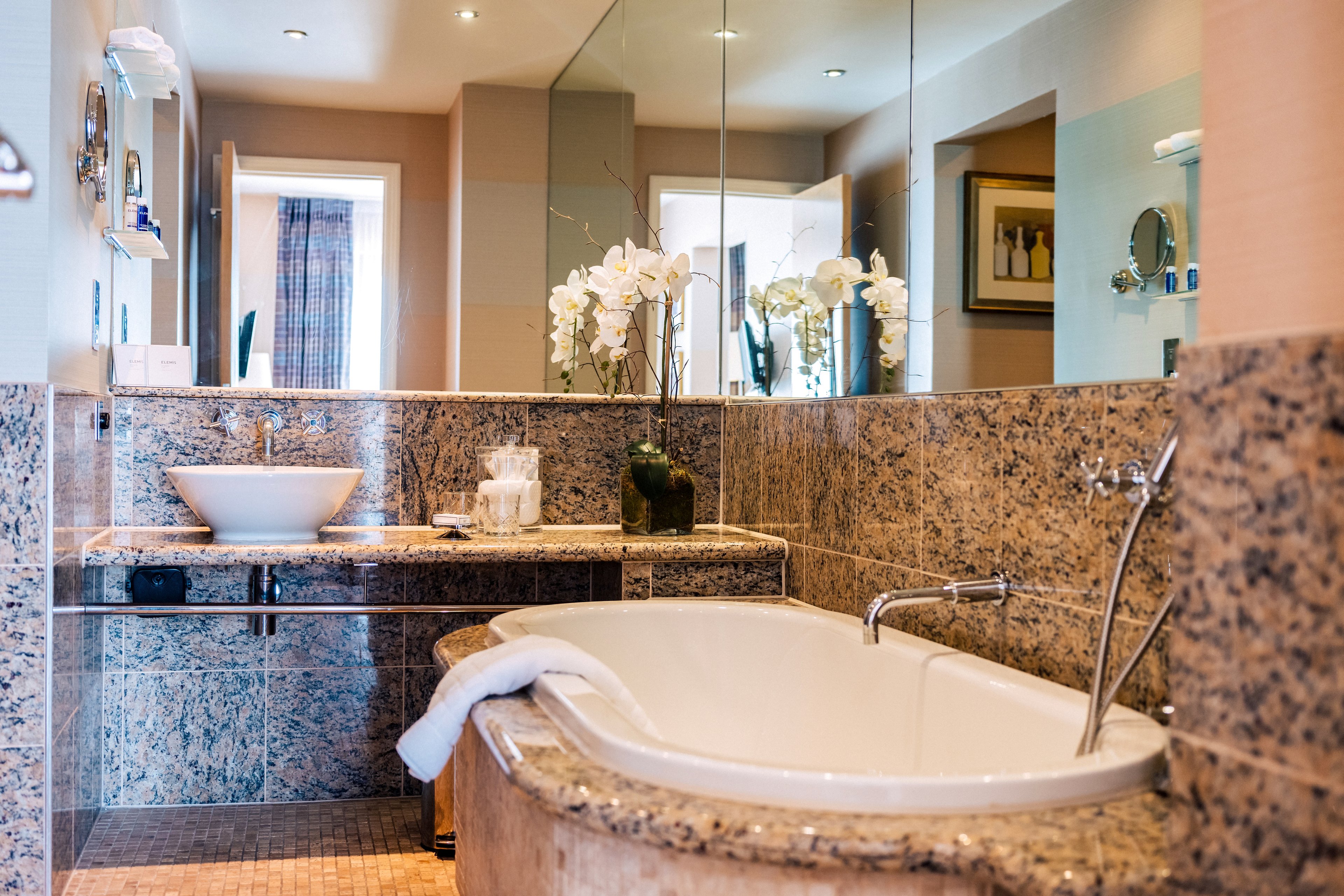 The Club Hotel & Spa