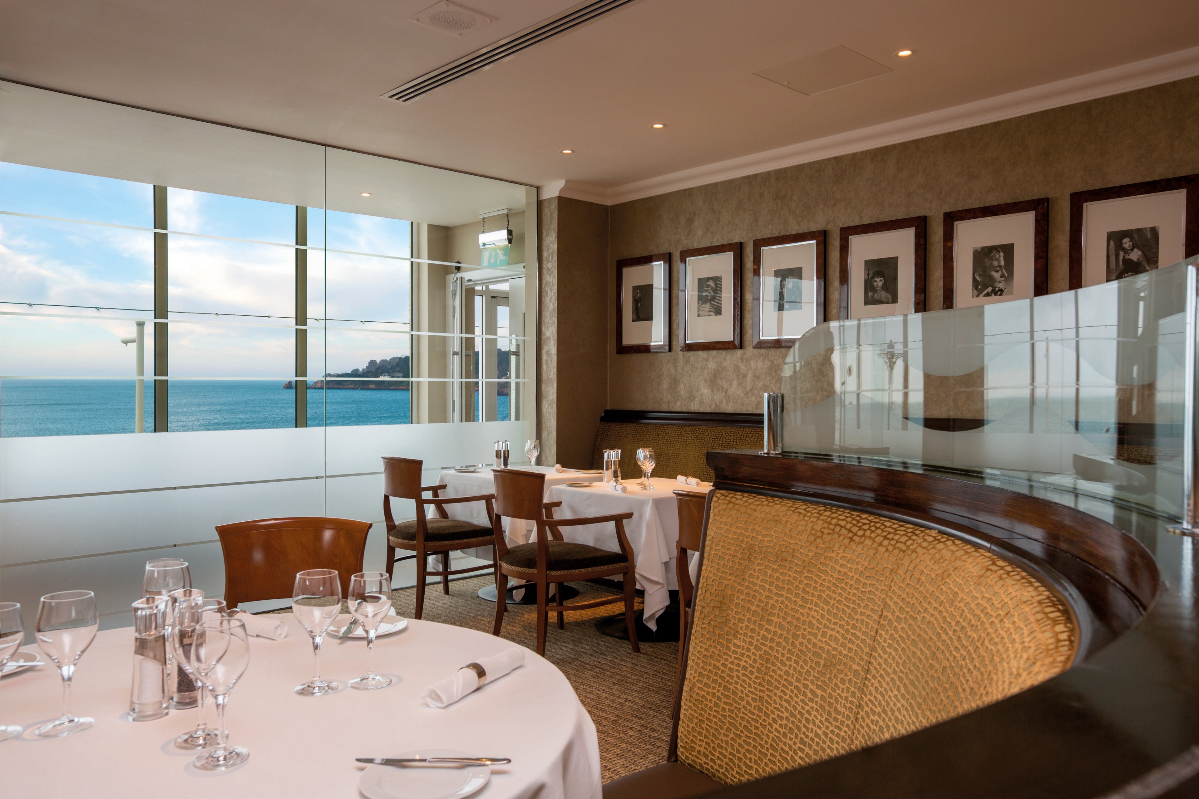 L'Horizon Beach Hotel & Spa