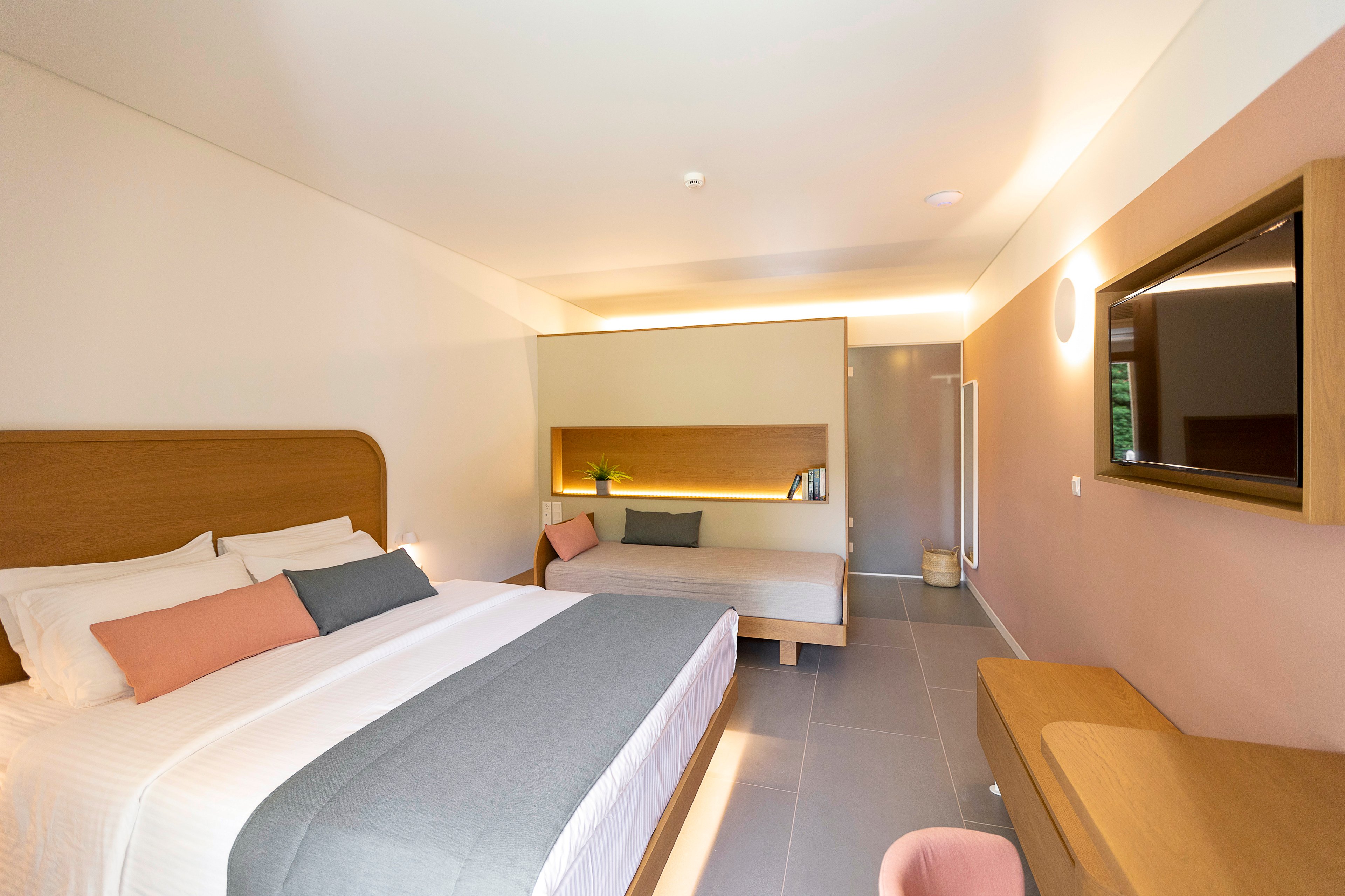 Mandraki Village Hotel