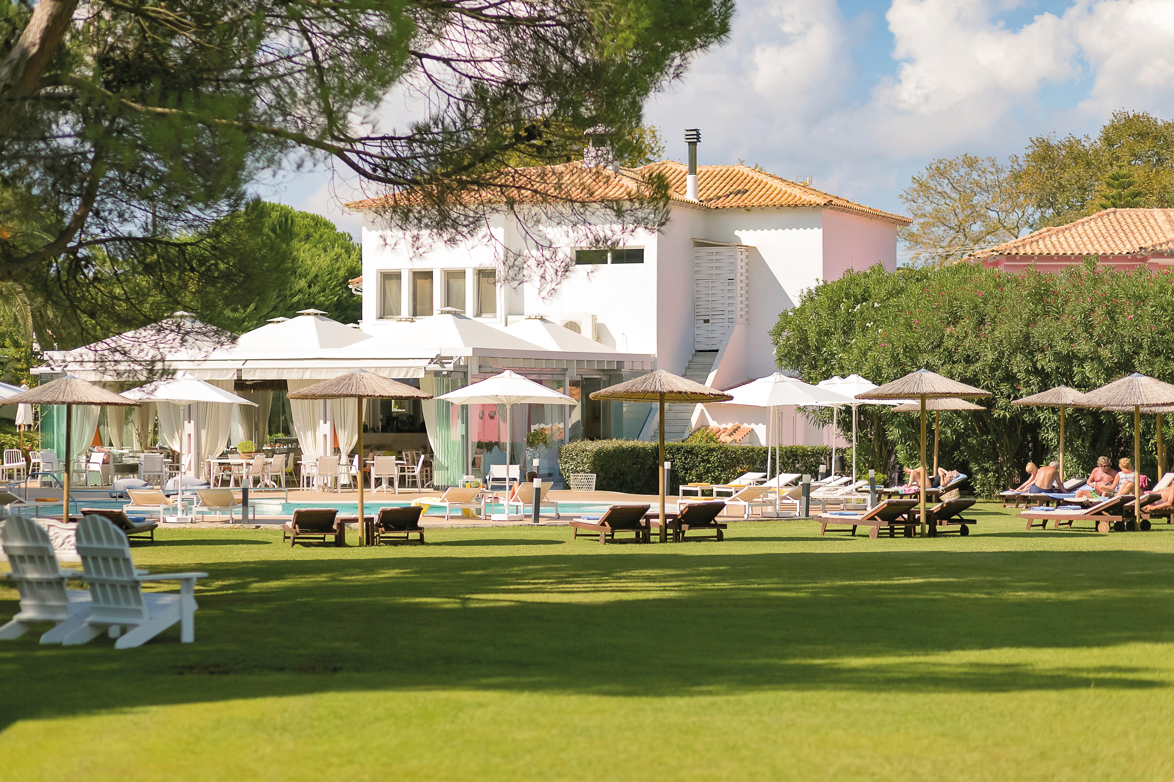 Mandraki Village Hotel