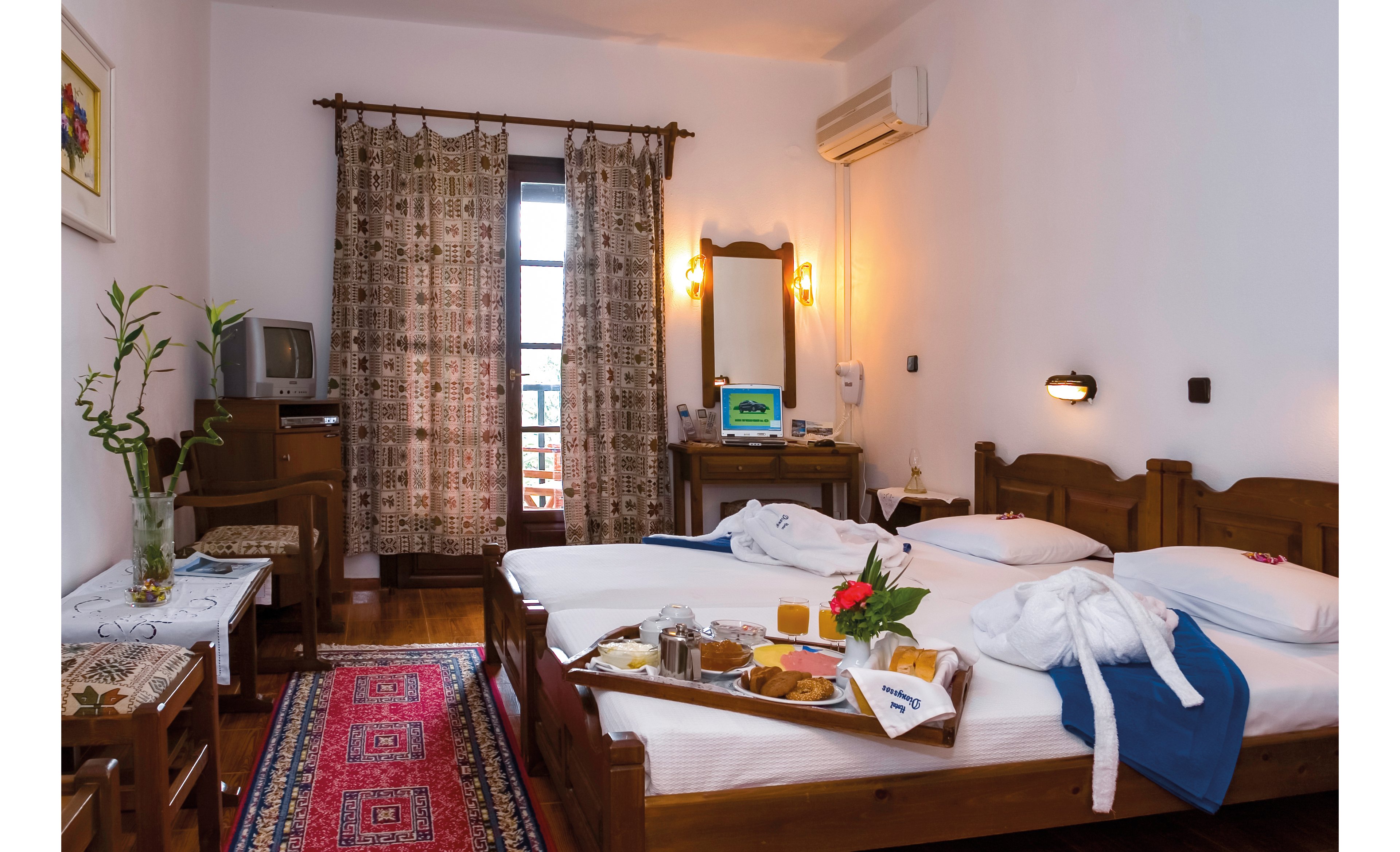 Hotel Dionyssos