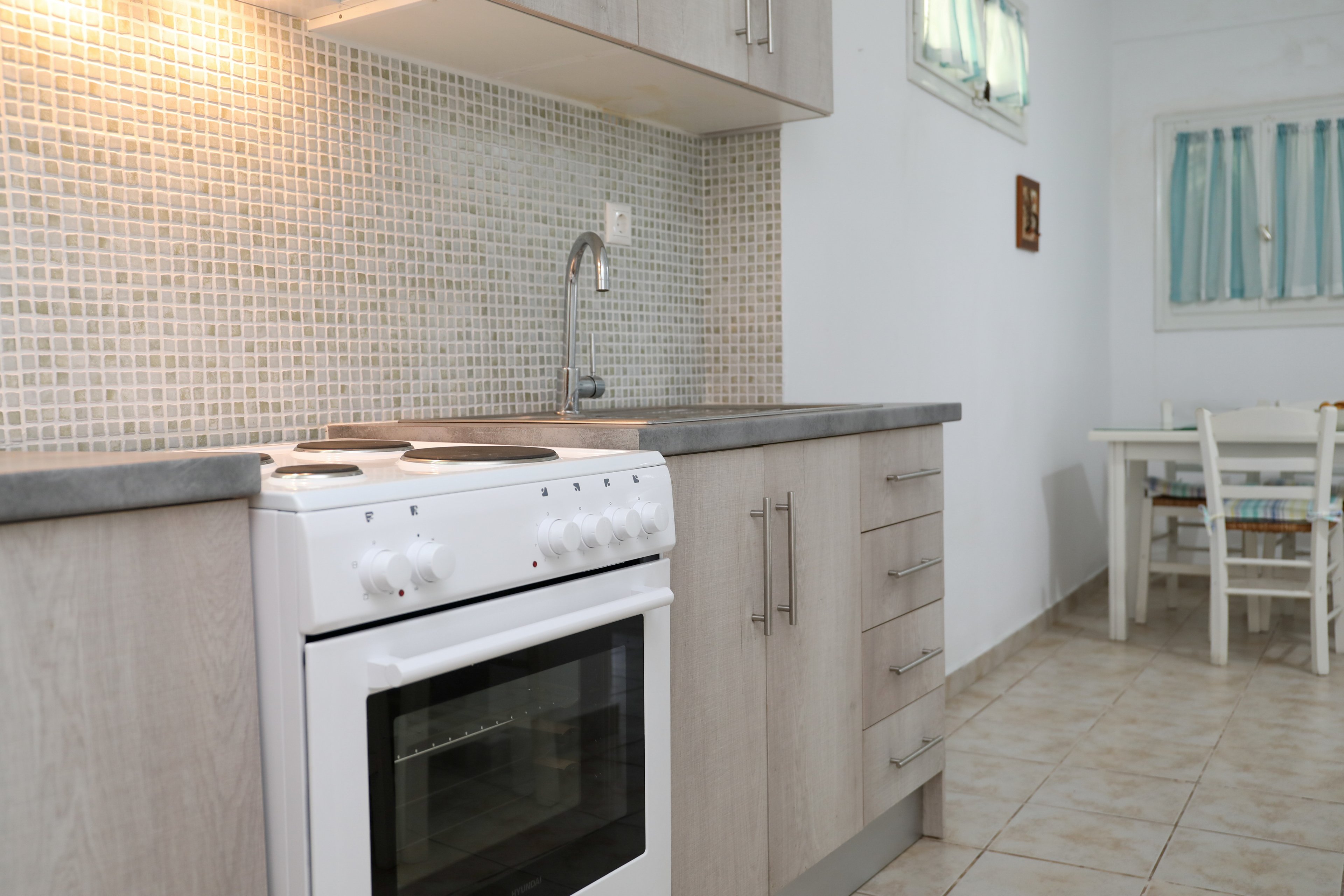 Magda Studios & Apartments