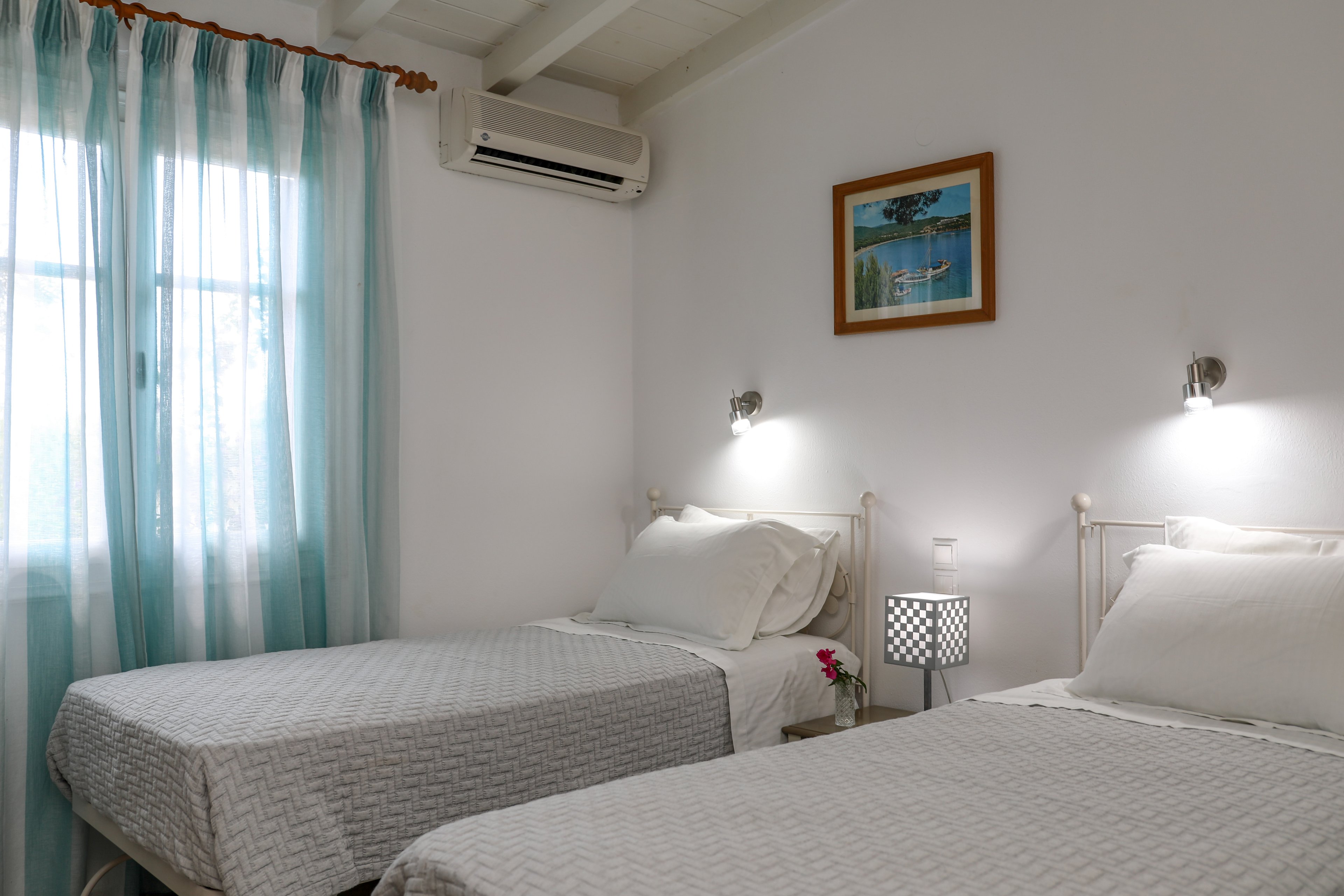 Magda Studios & Apartments