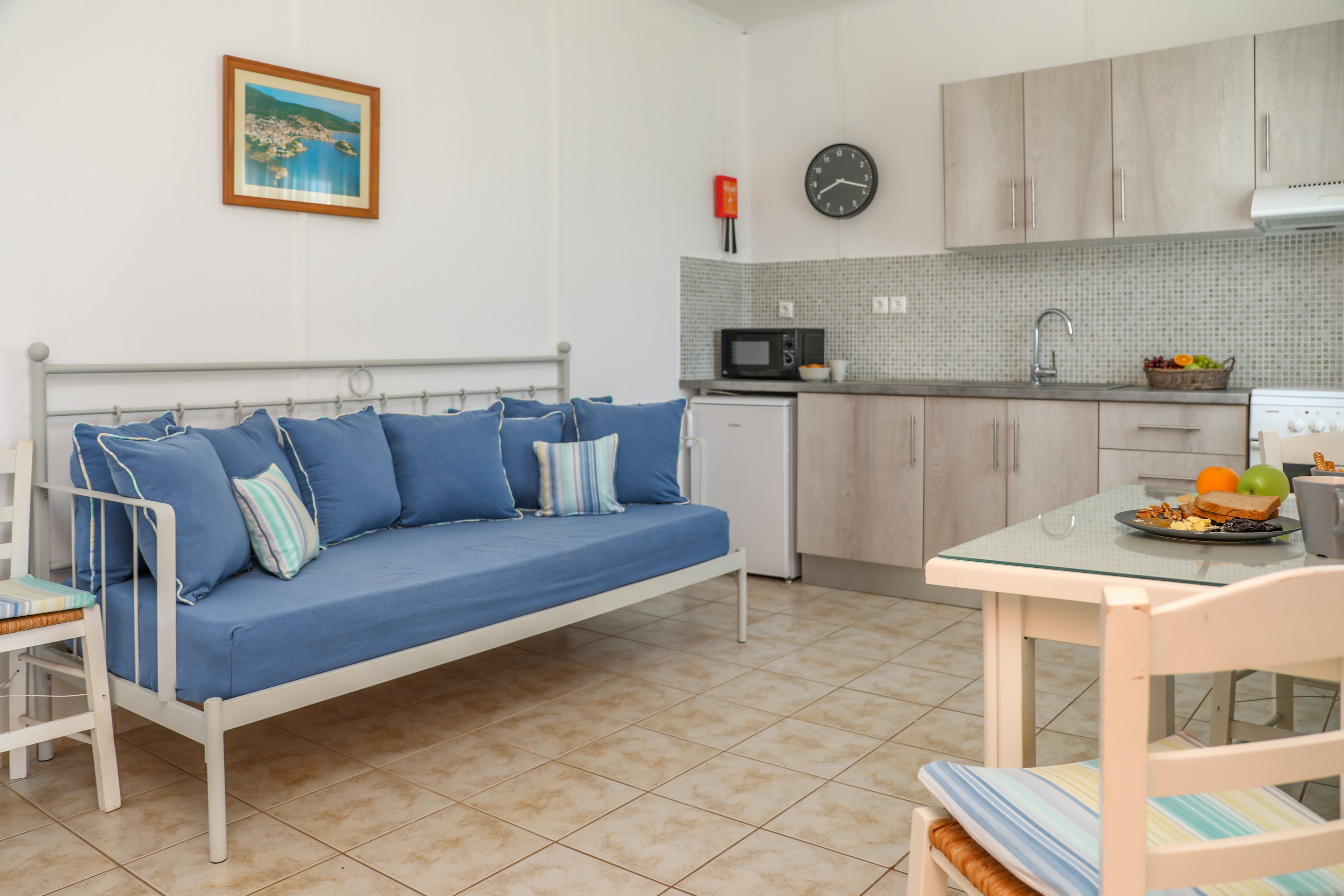 Magda Studios & Apartments