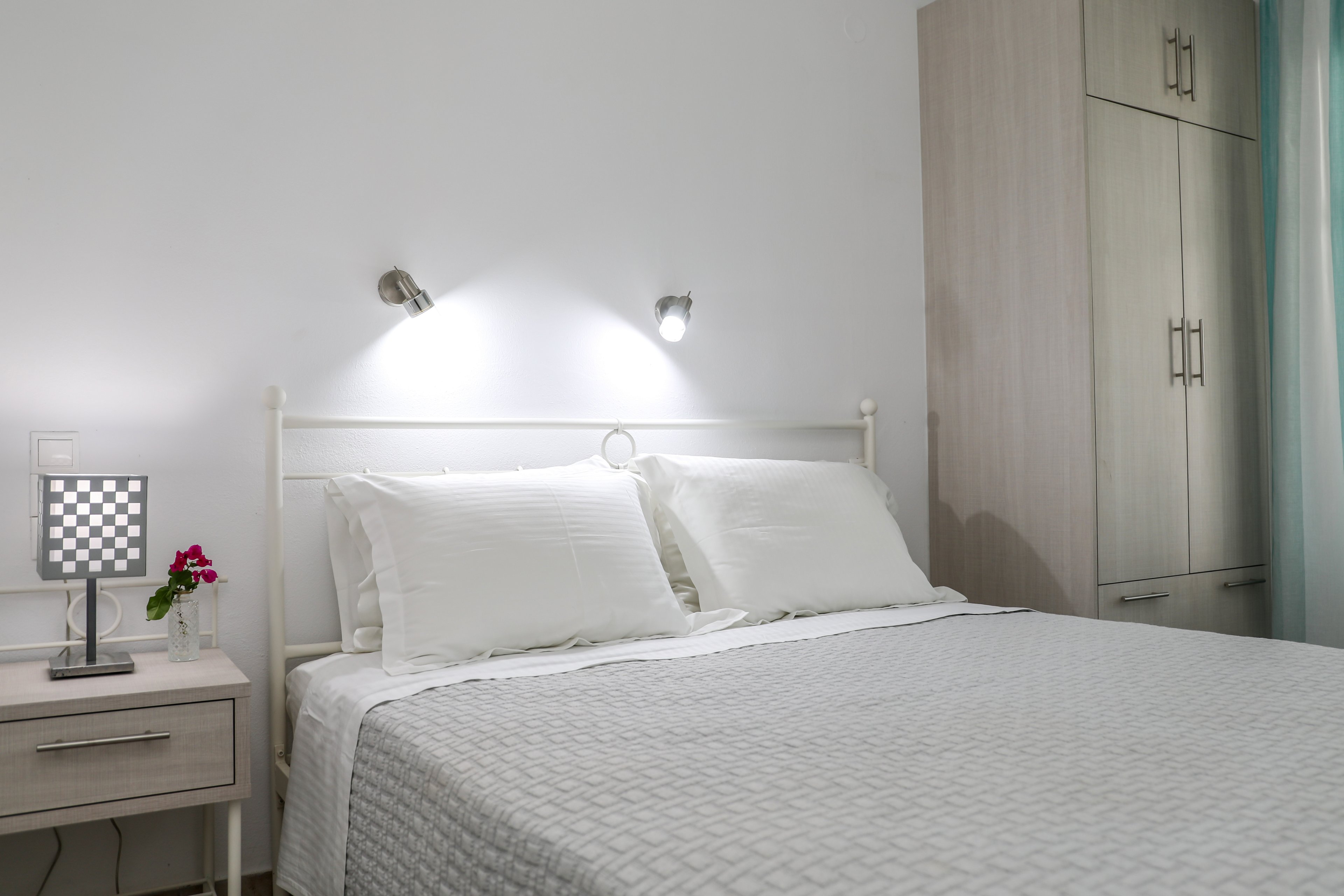 Magda Studios & Apartments