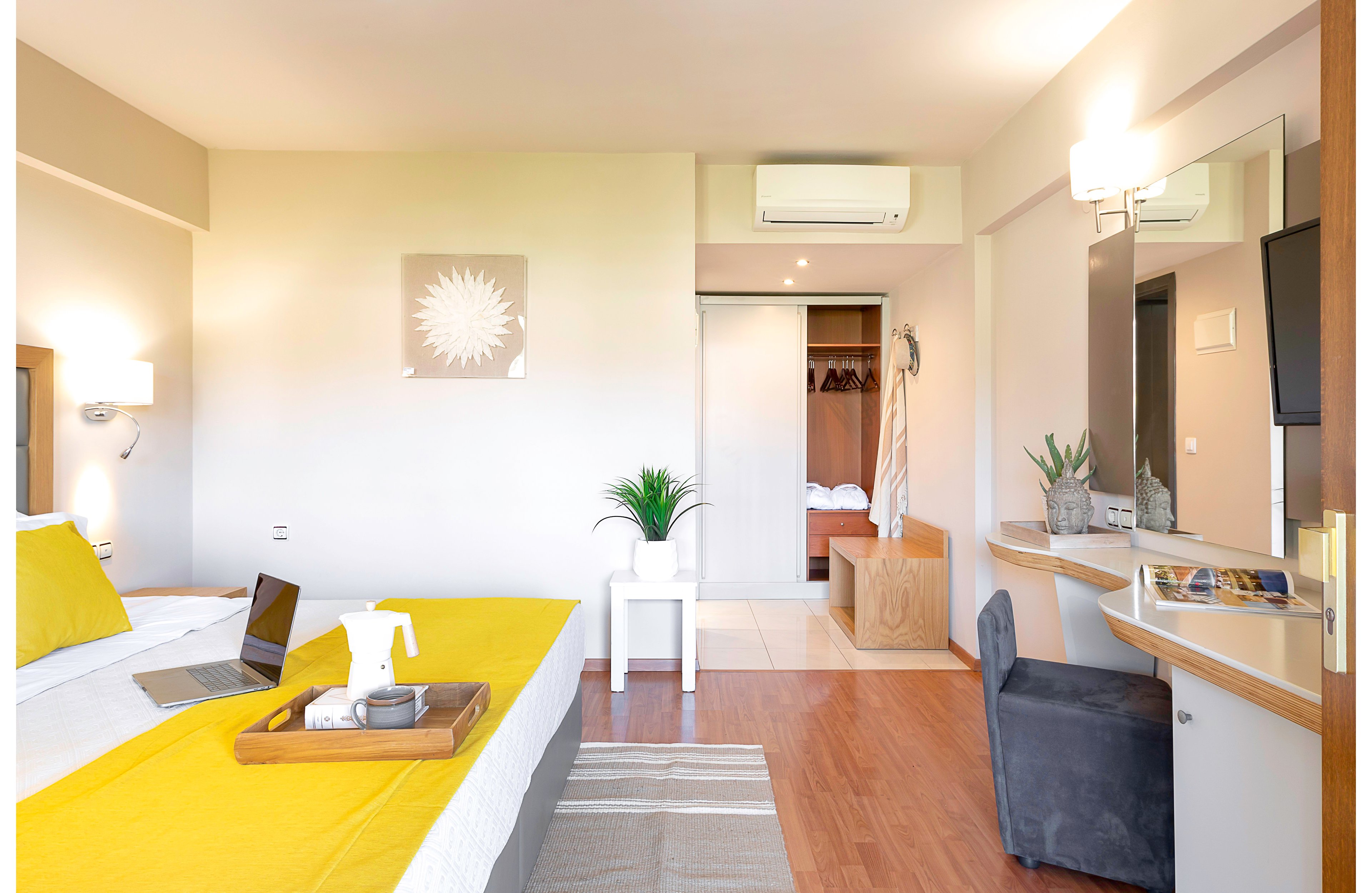 La Piscine Art Hotel