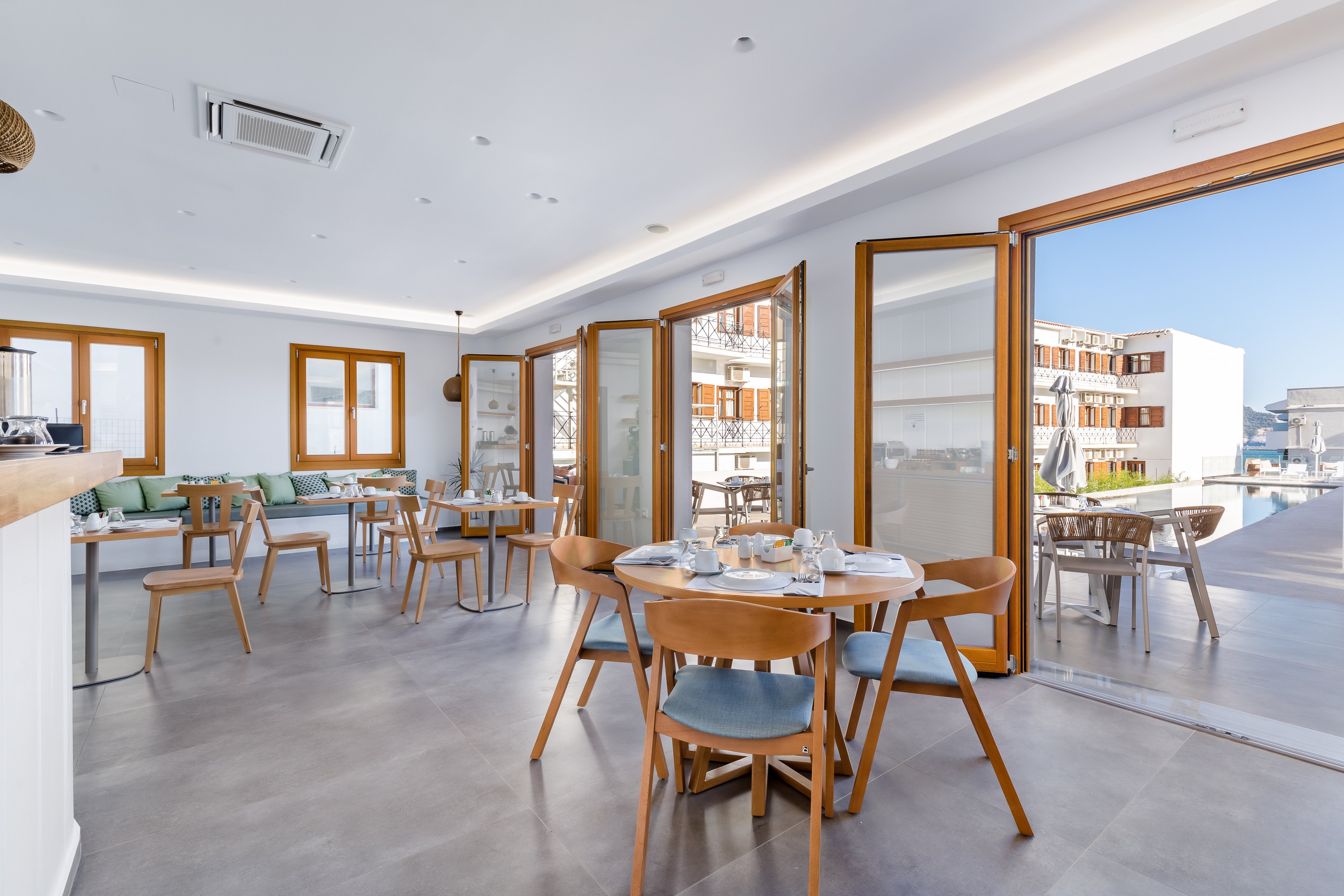 Olia Green Residence