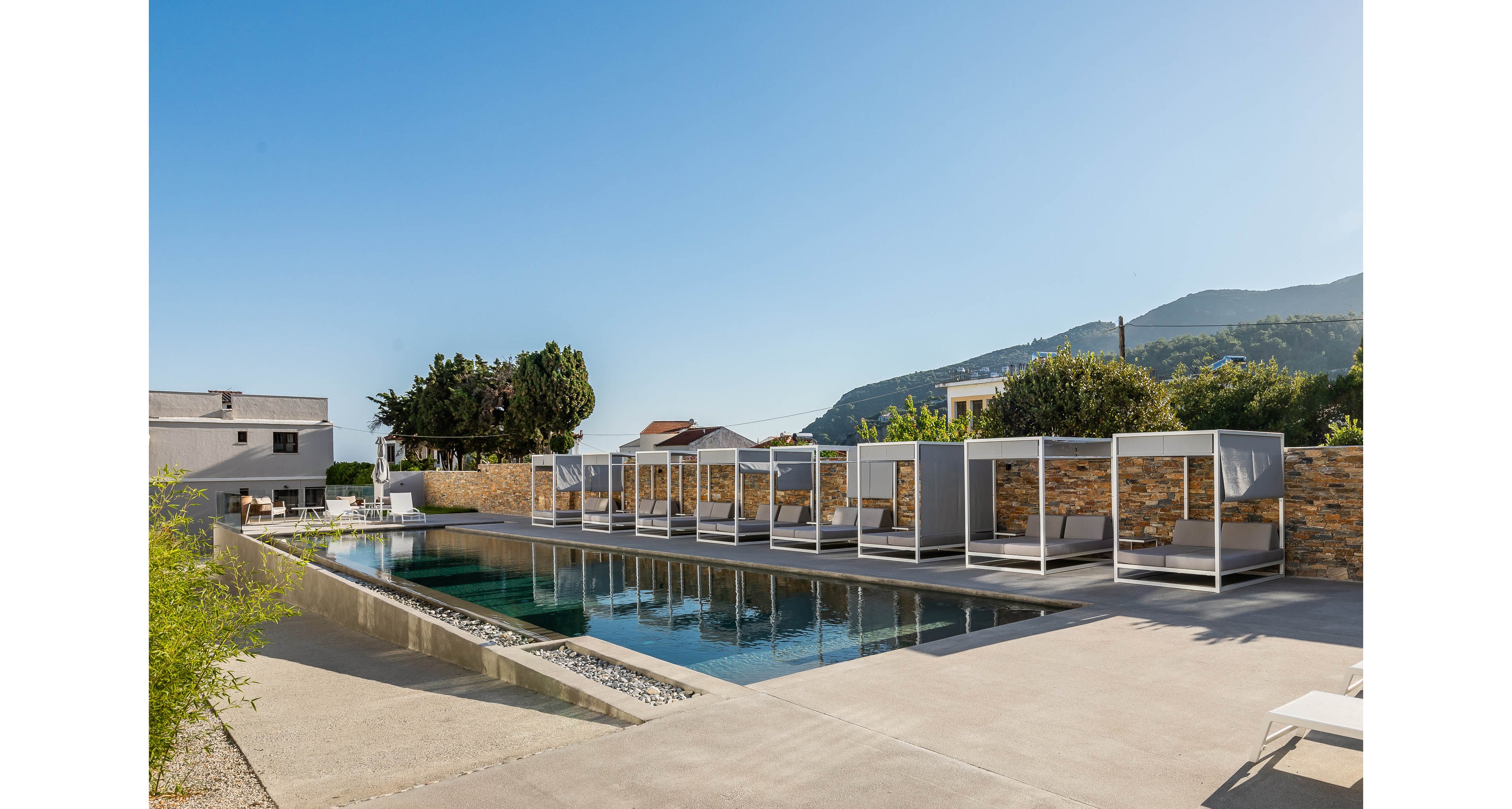 Olia Green Residence