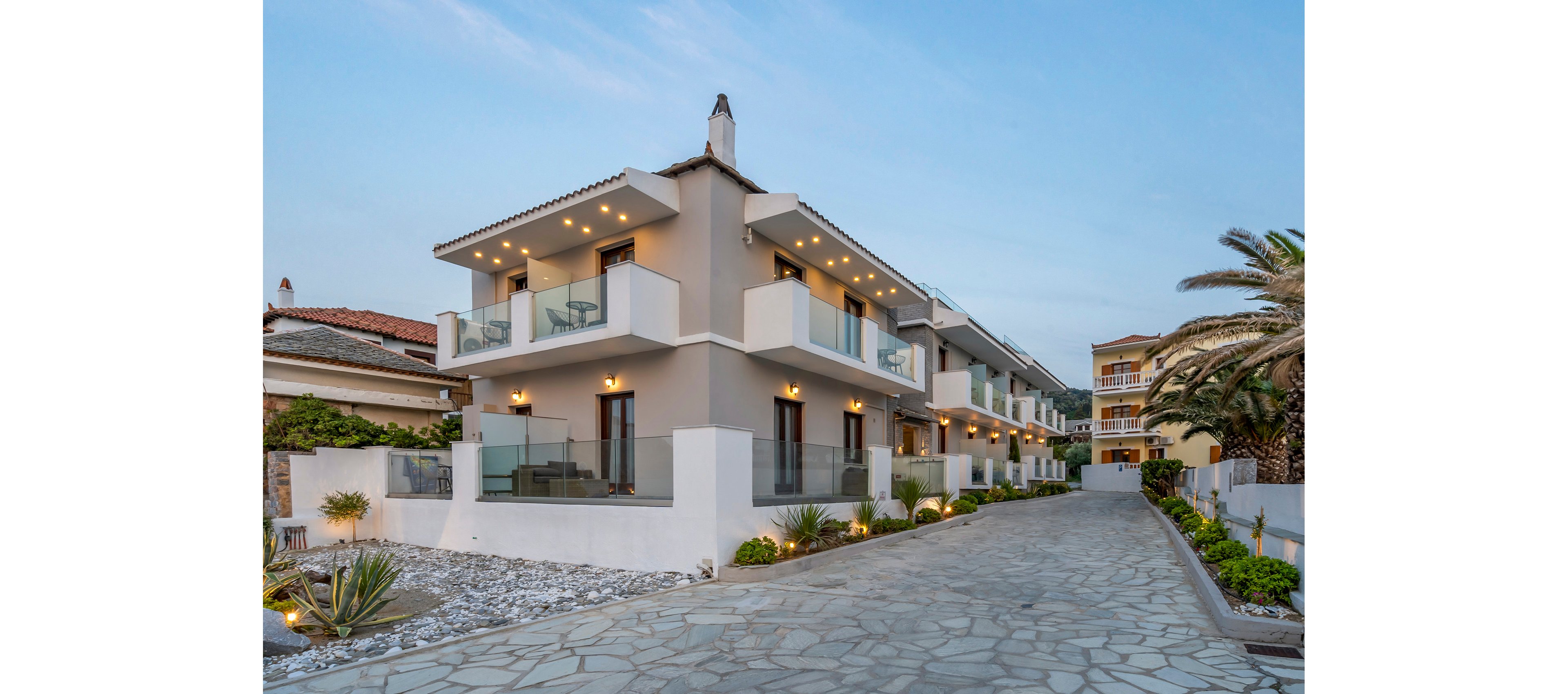 Olia Green Residence