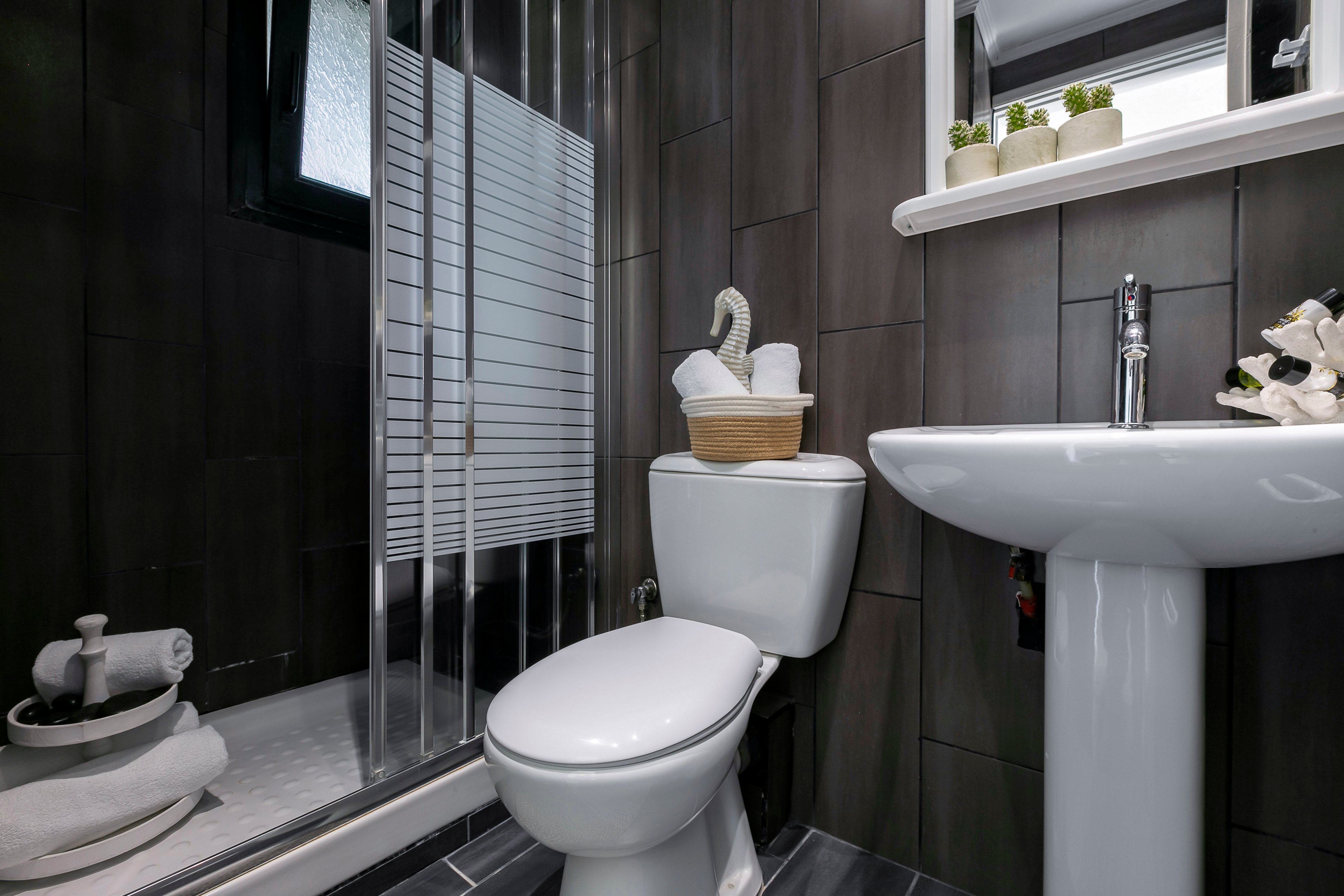 Vigles Sea View Hotel