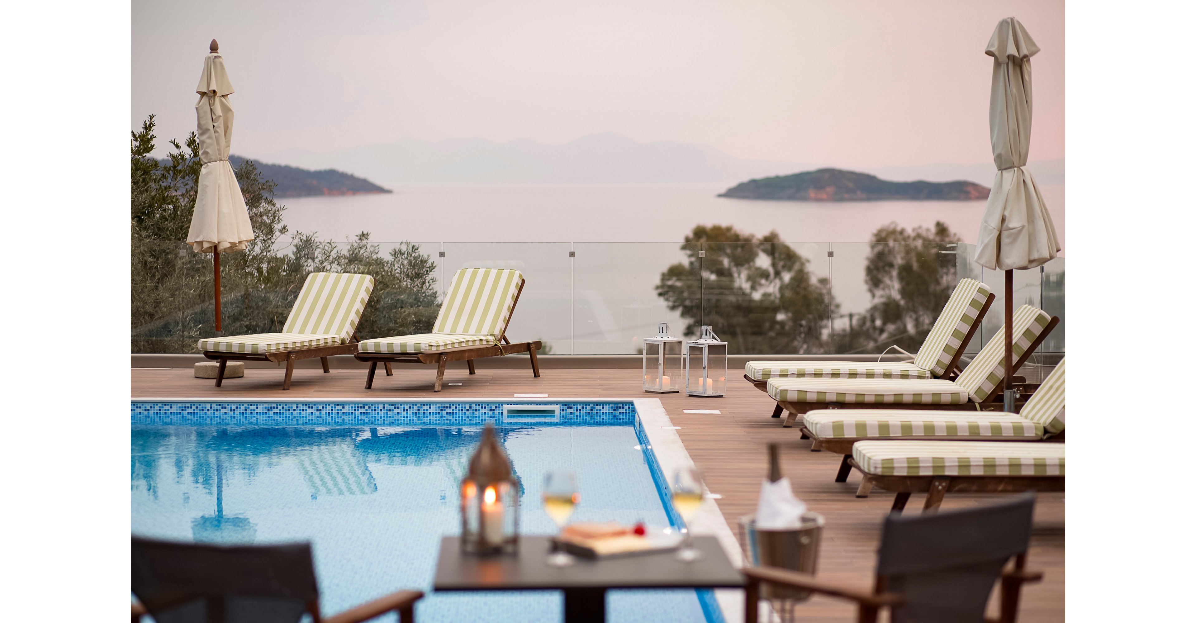 Irida Aegean View Hotel