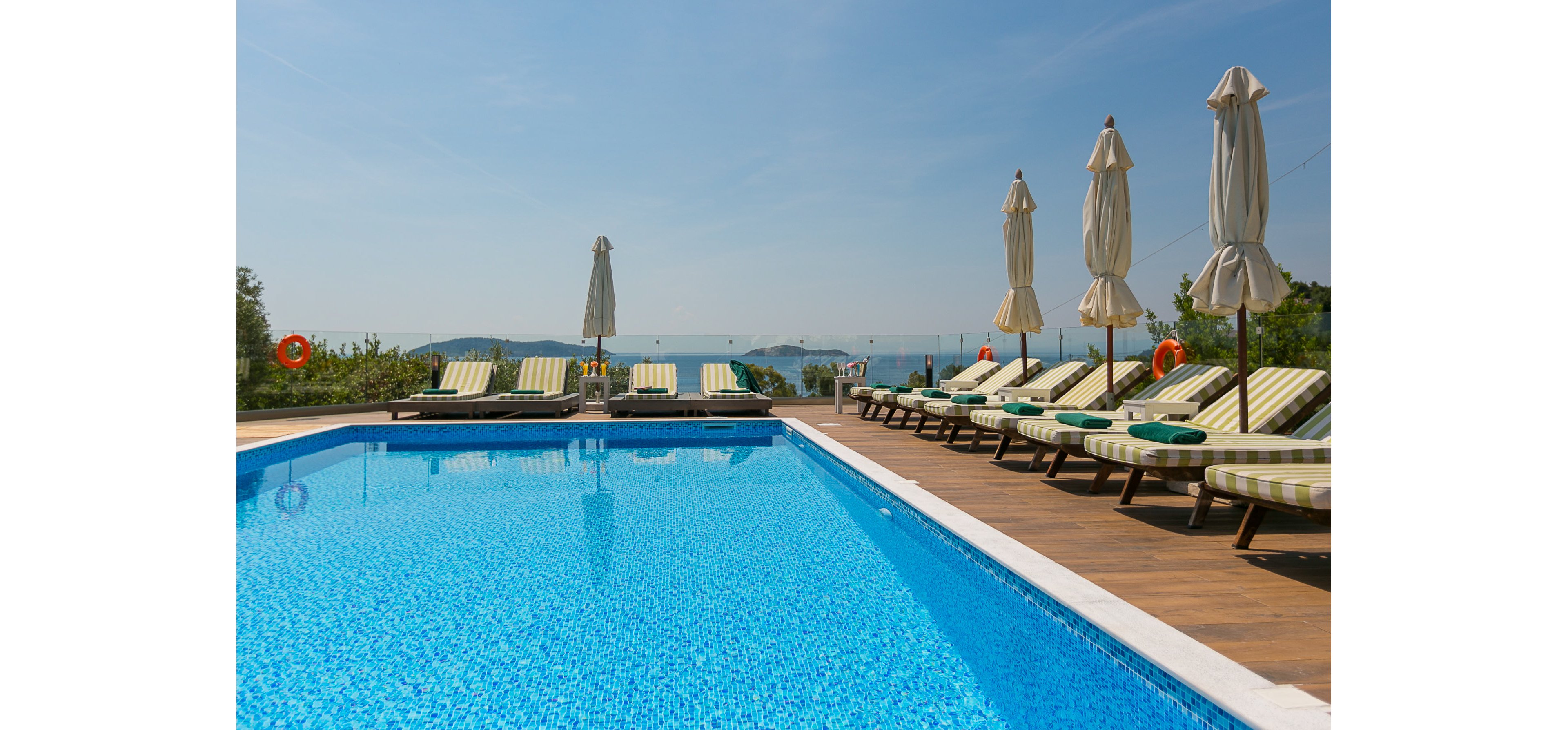 Irida Aegean View Hotel