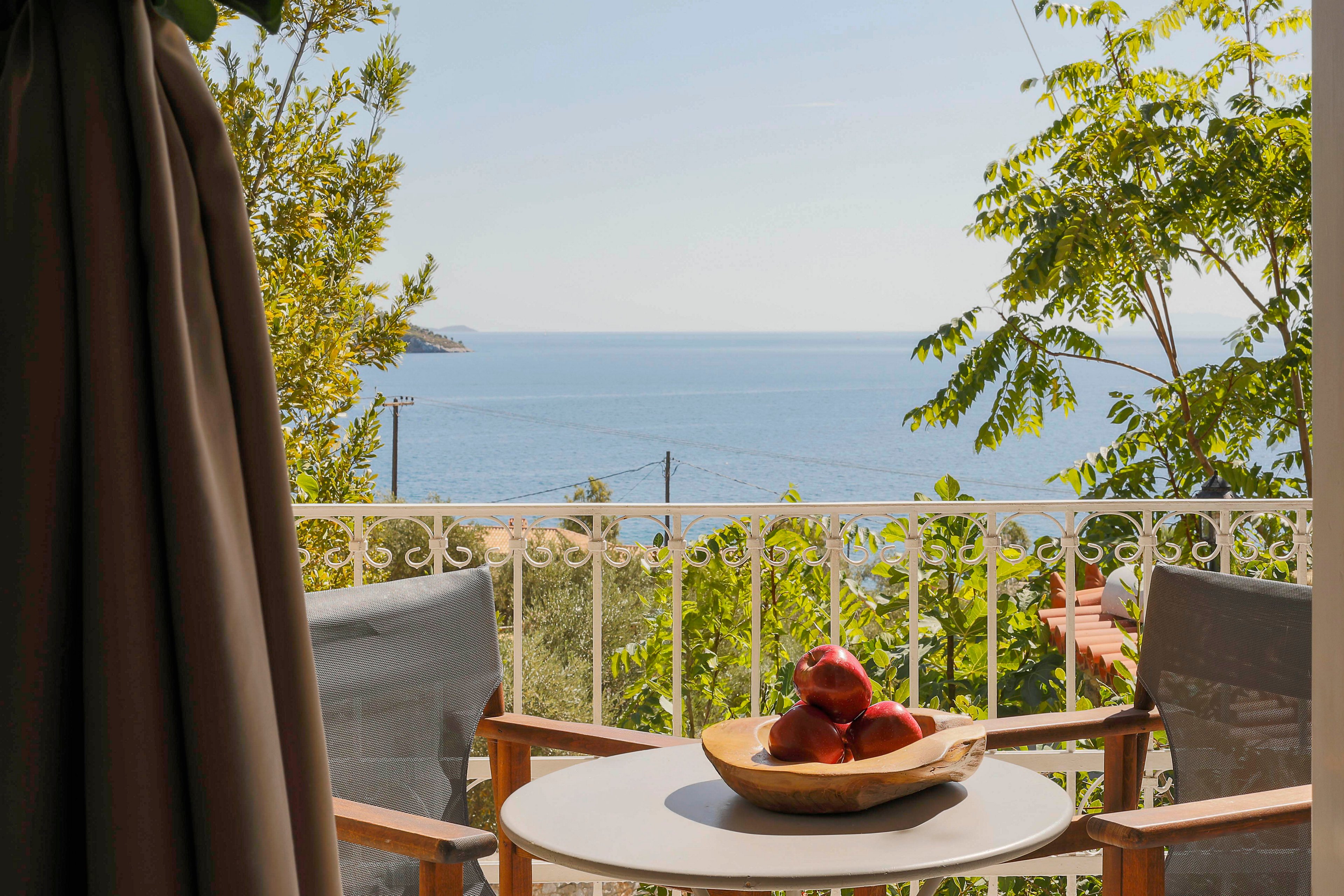 Irida Aegean View Hotel