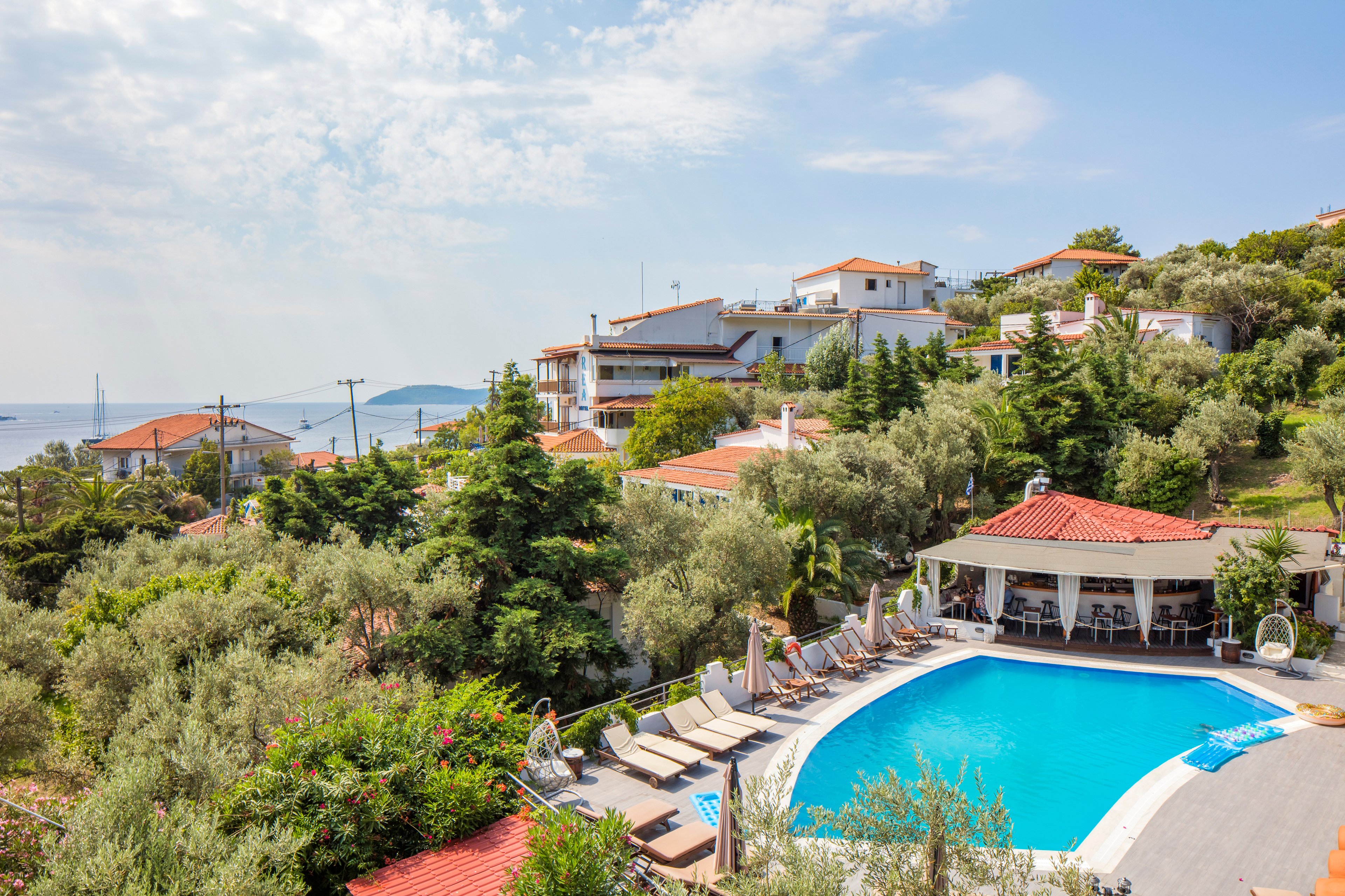 Nicolas Studios & Apartments