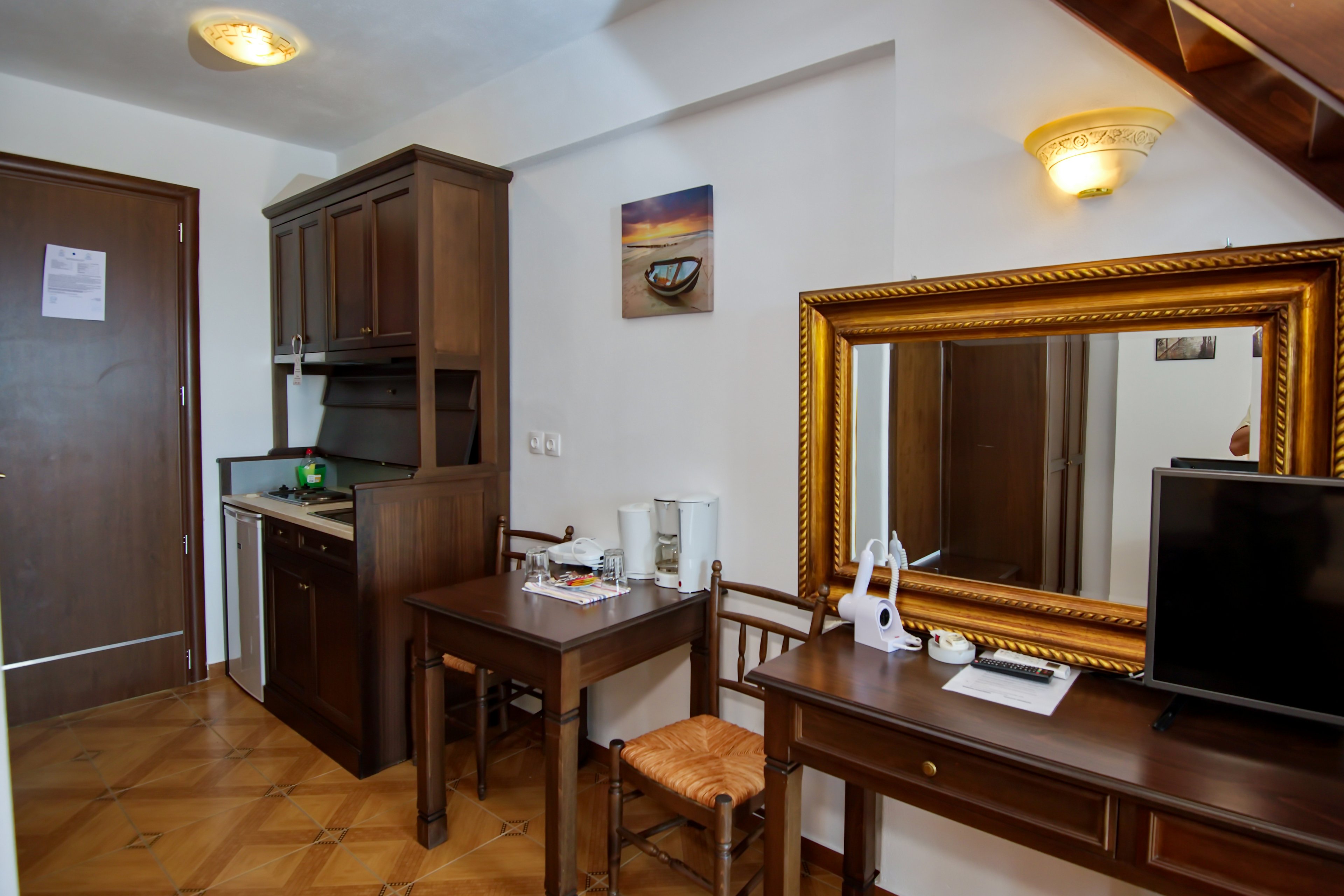 Marilena Apartments