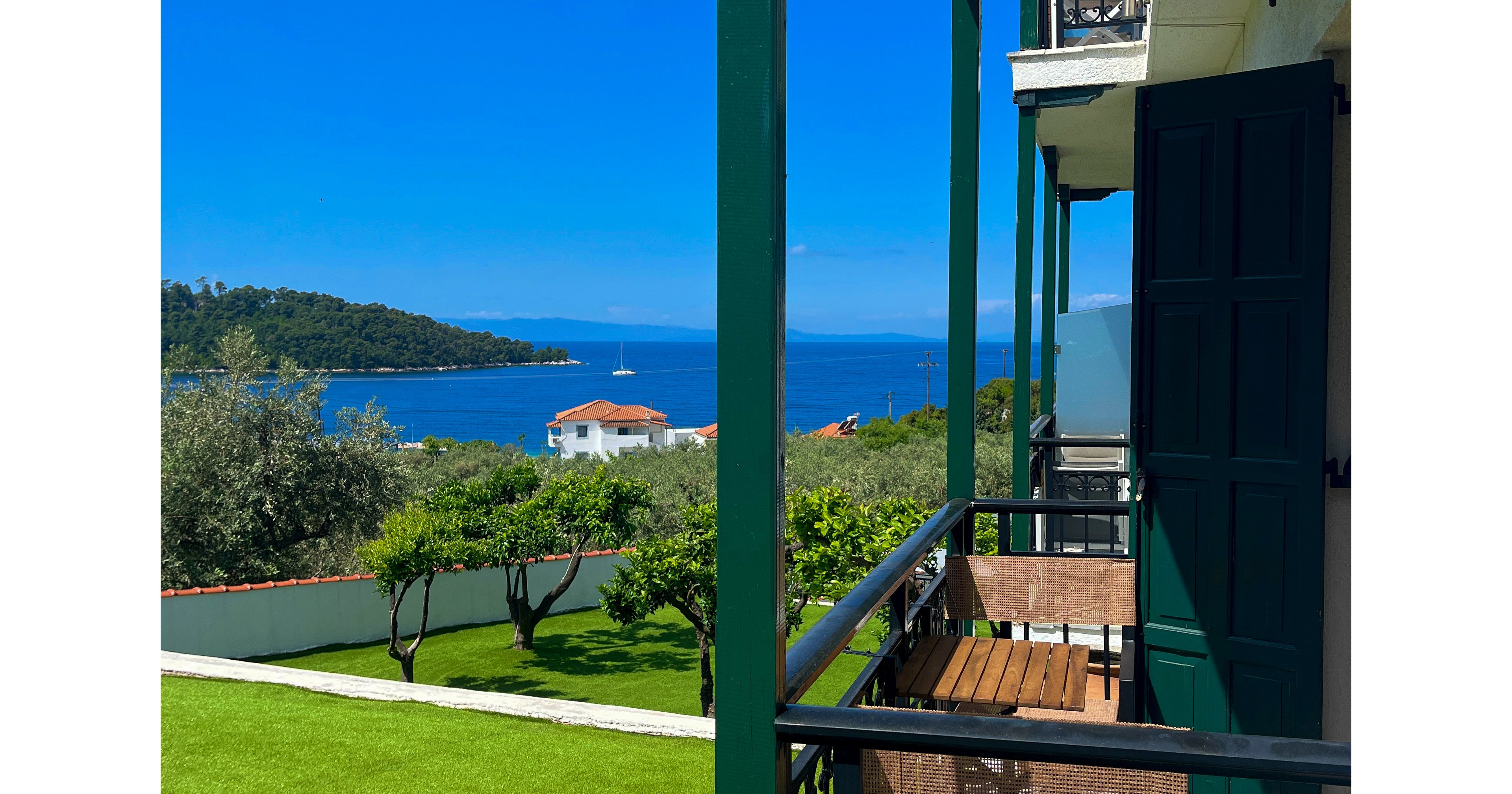 Panormos Beach Hotel