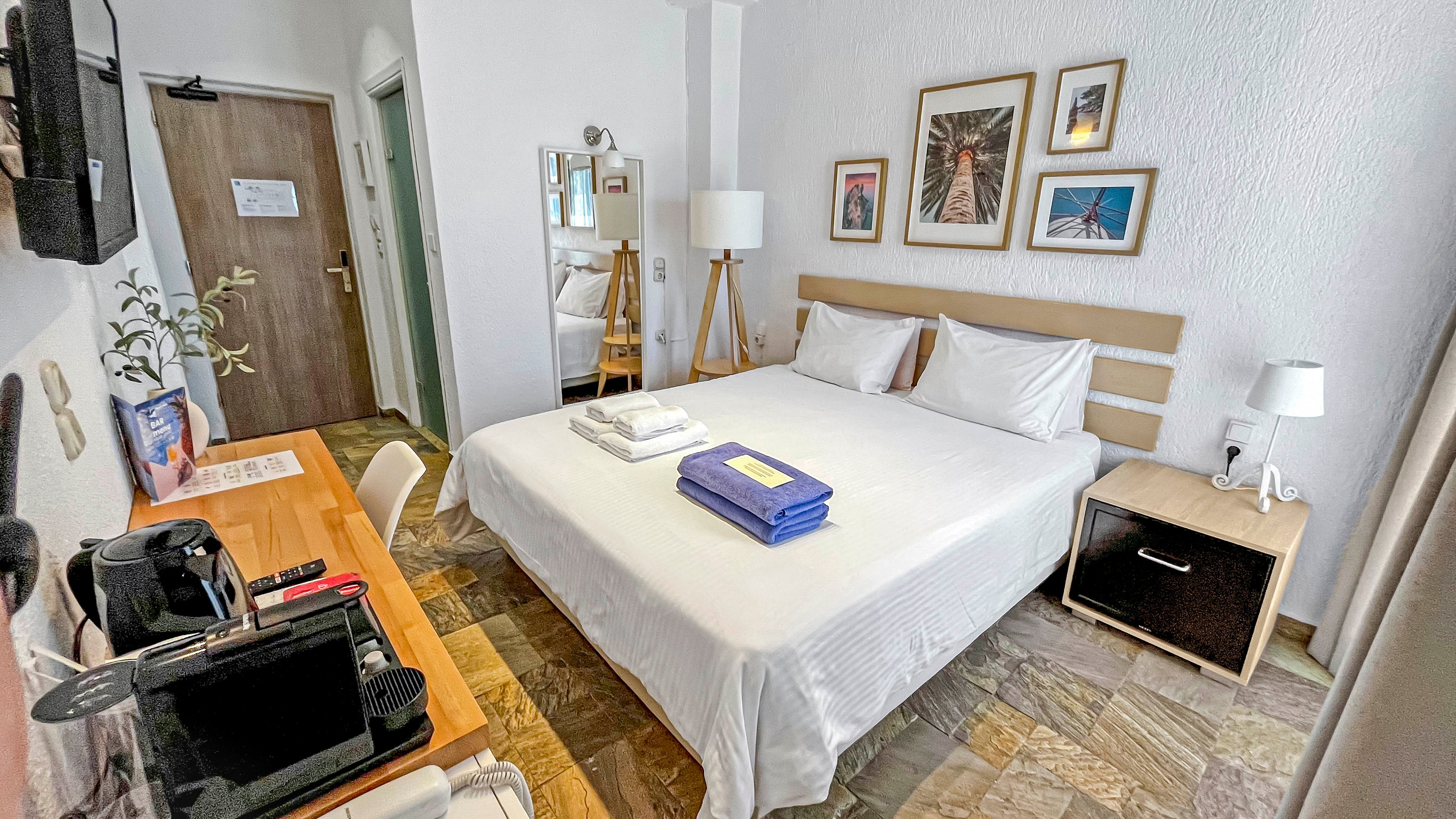 Panormos Beach Hotel