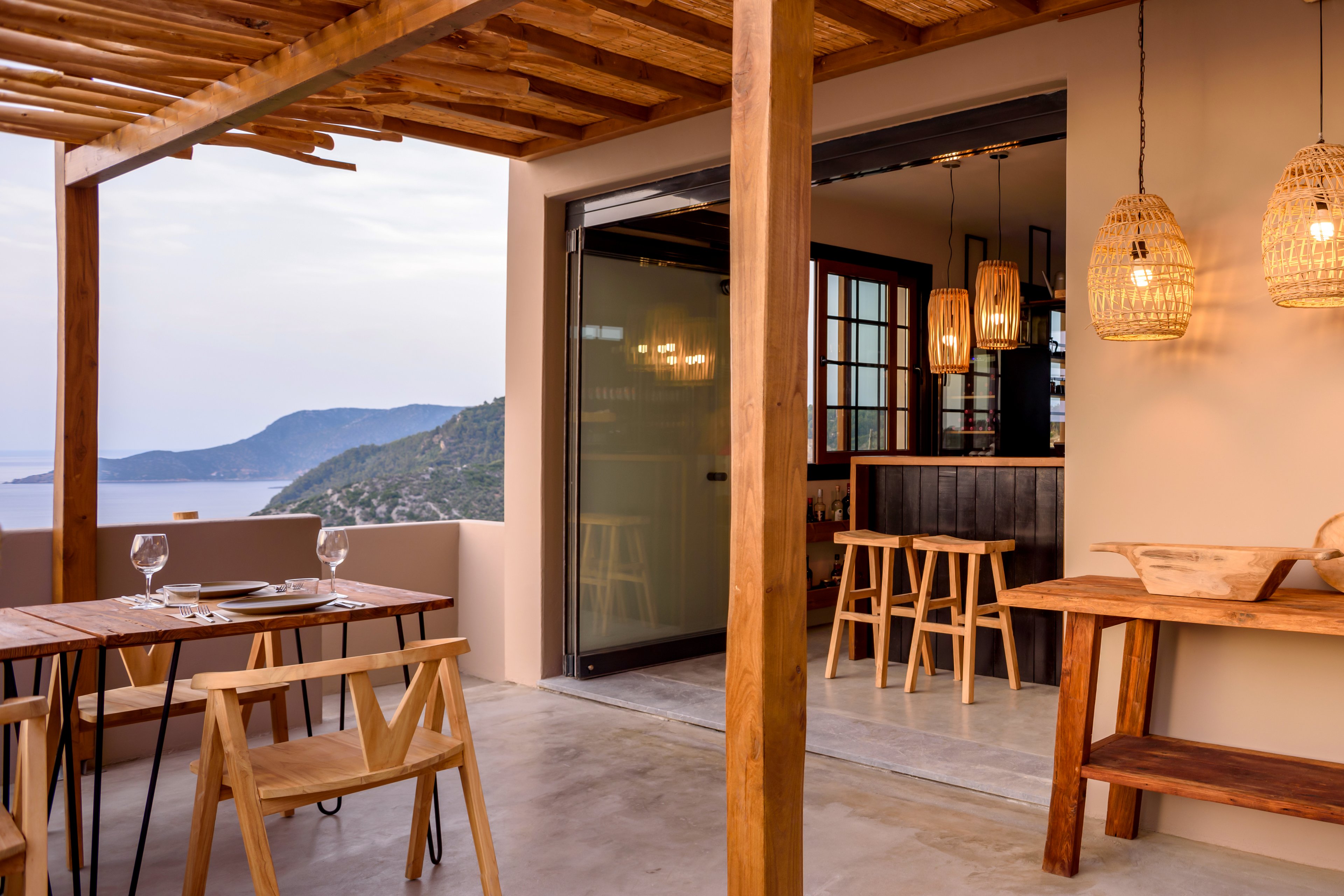 Aletri Swim Up Boutique Hotel