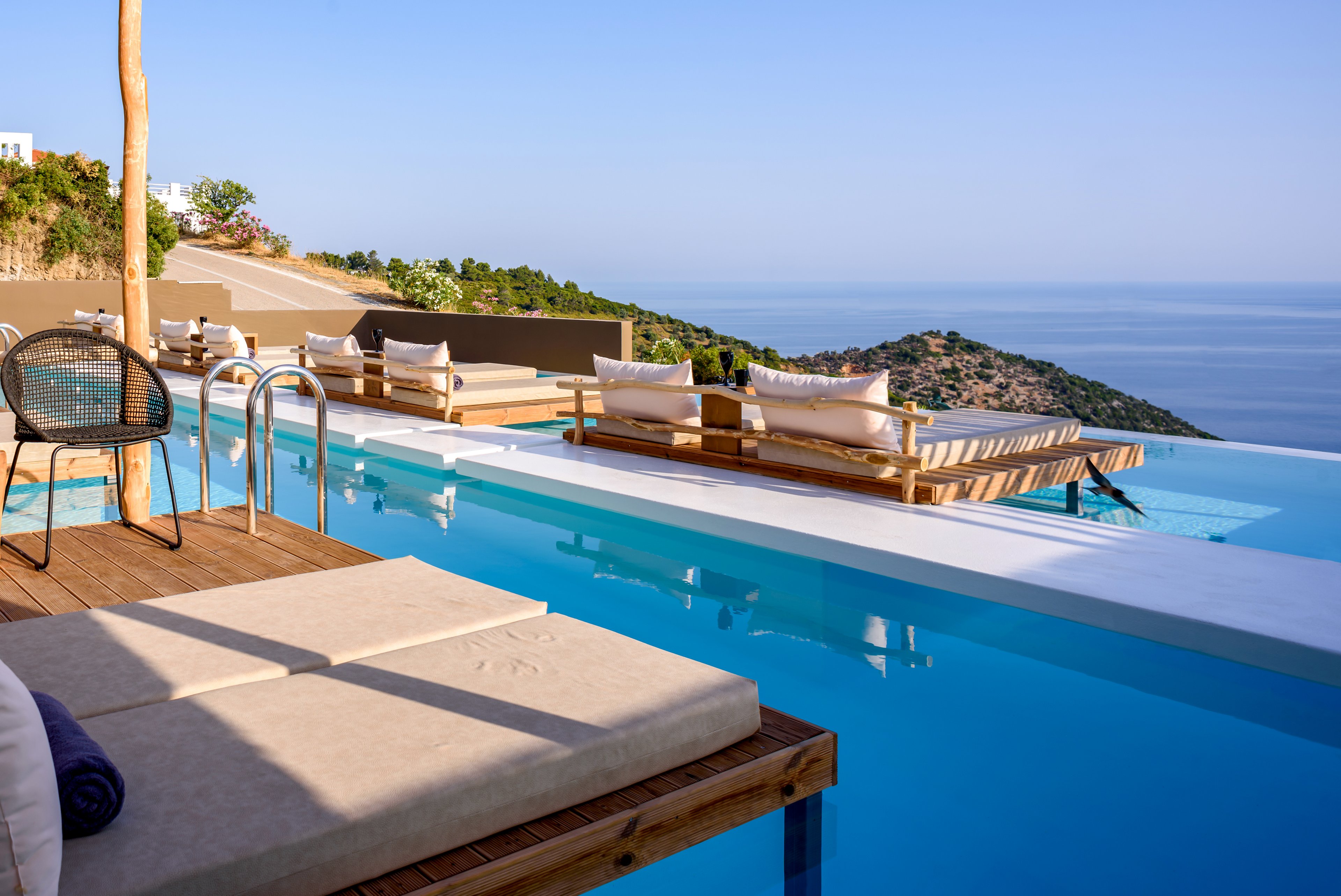 Aletri Swim Up Boutique Hotel