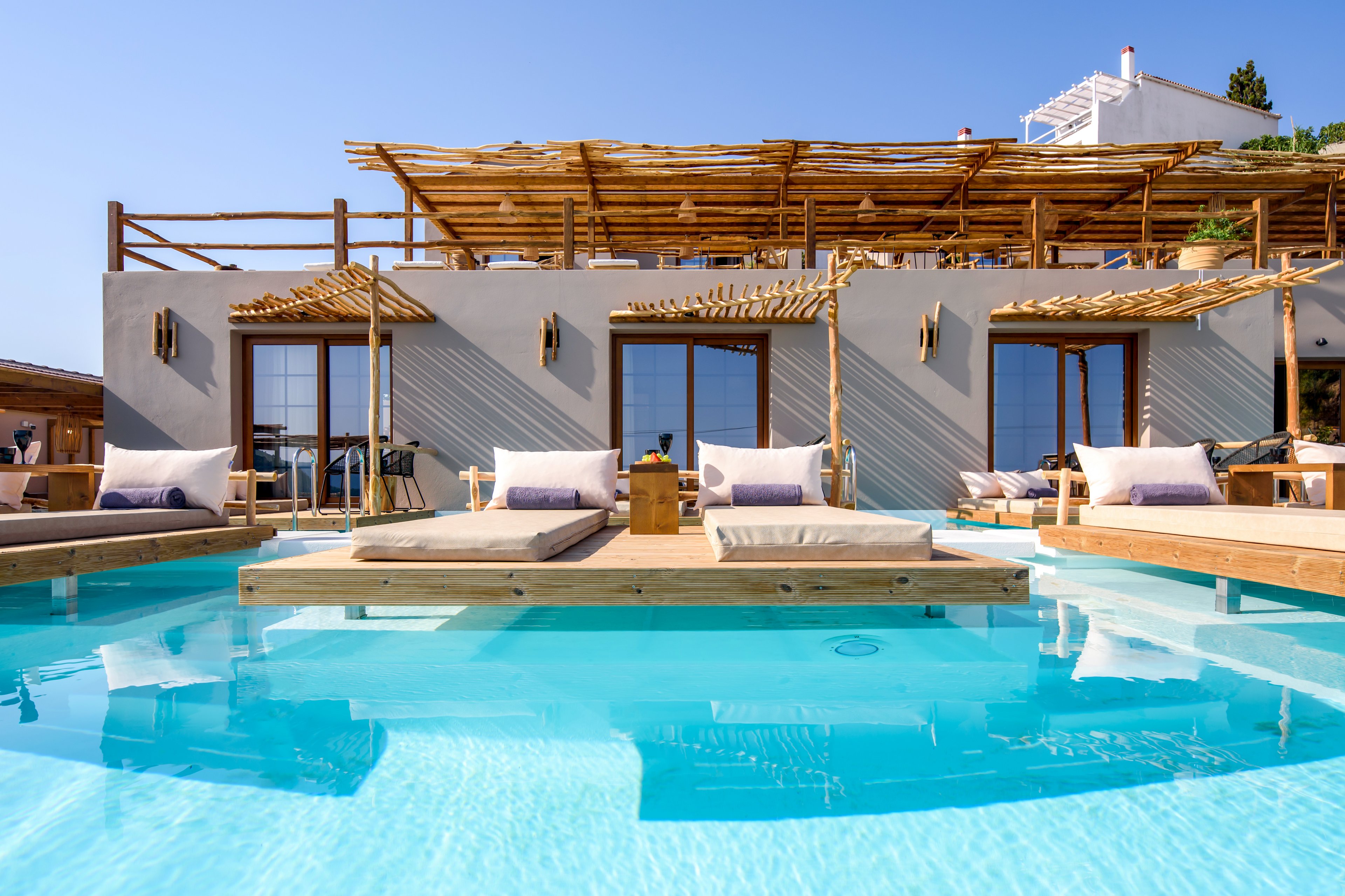 Aletri Swim Up Boutique Hotel