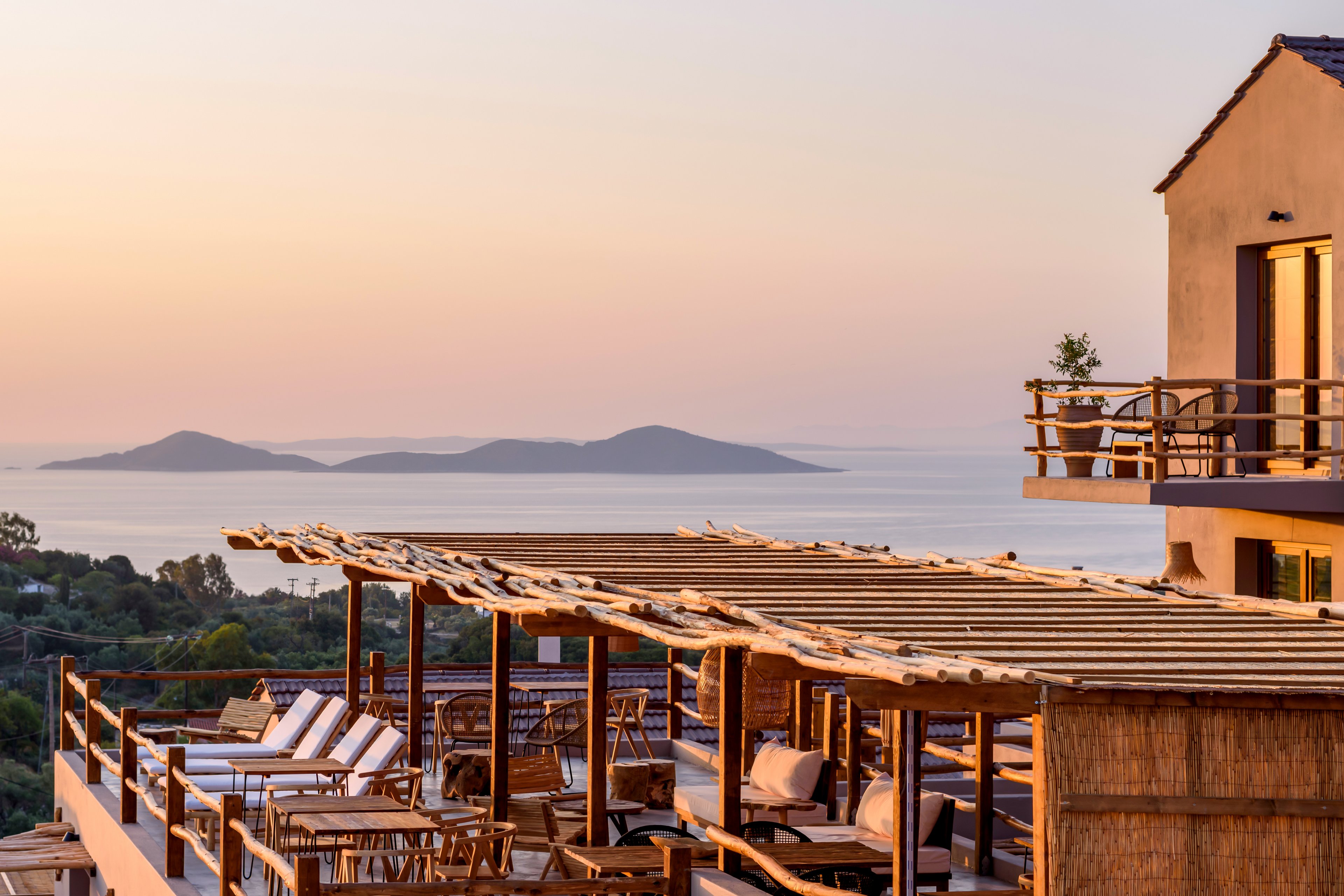 Aletri Swim Up Boutique Hotel