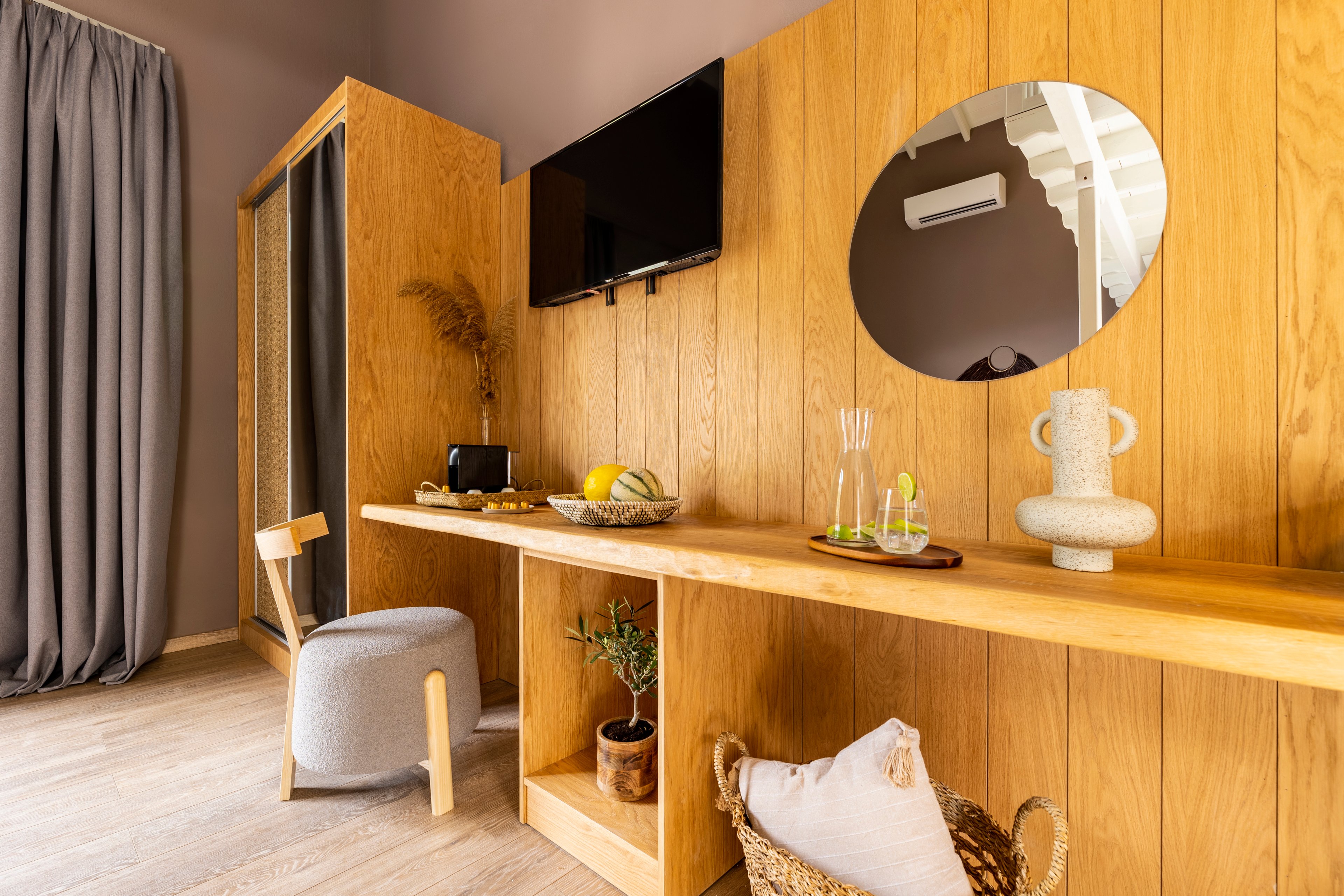 Skiathos Avaton Suites & Villas