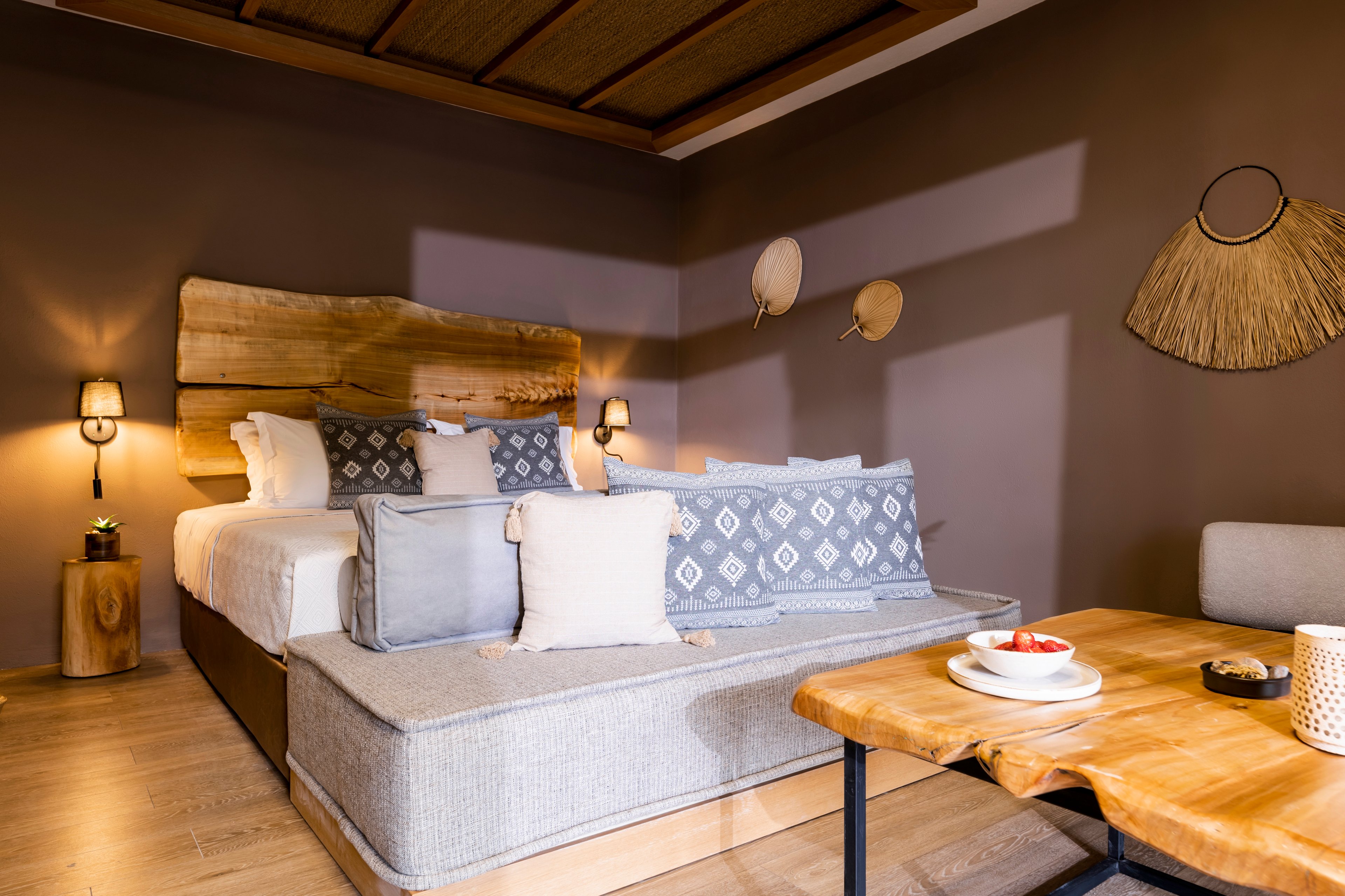 Skiathos Avaton Suites & Villas