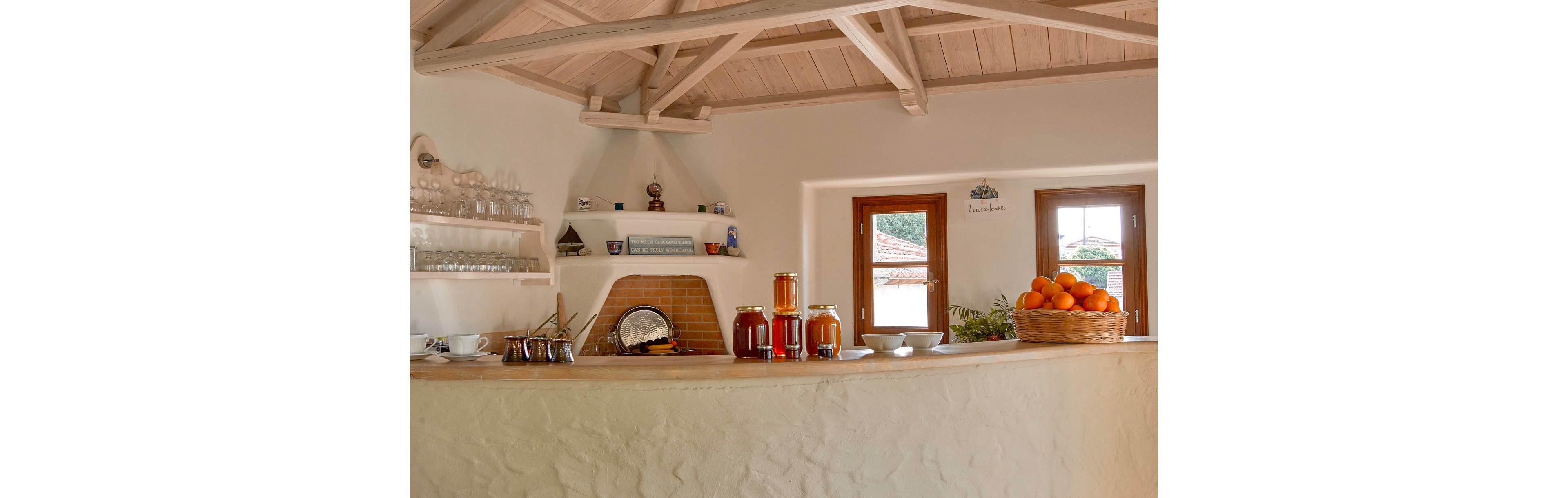 Konstantina Boutique Studios