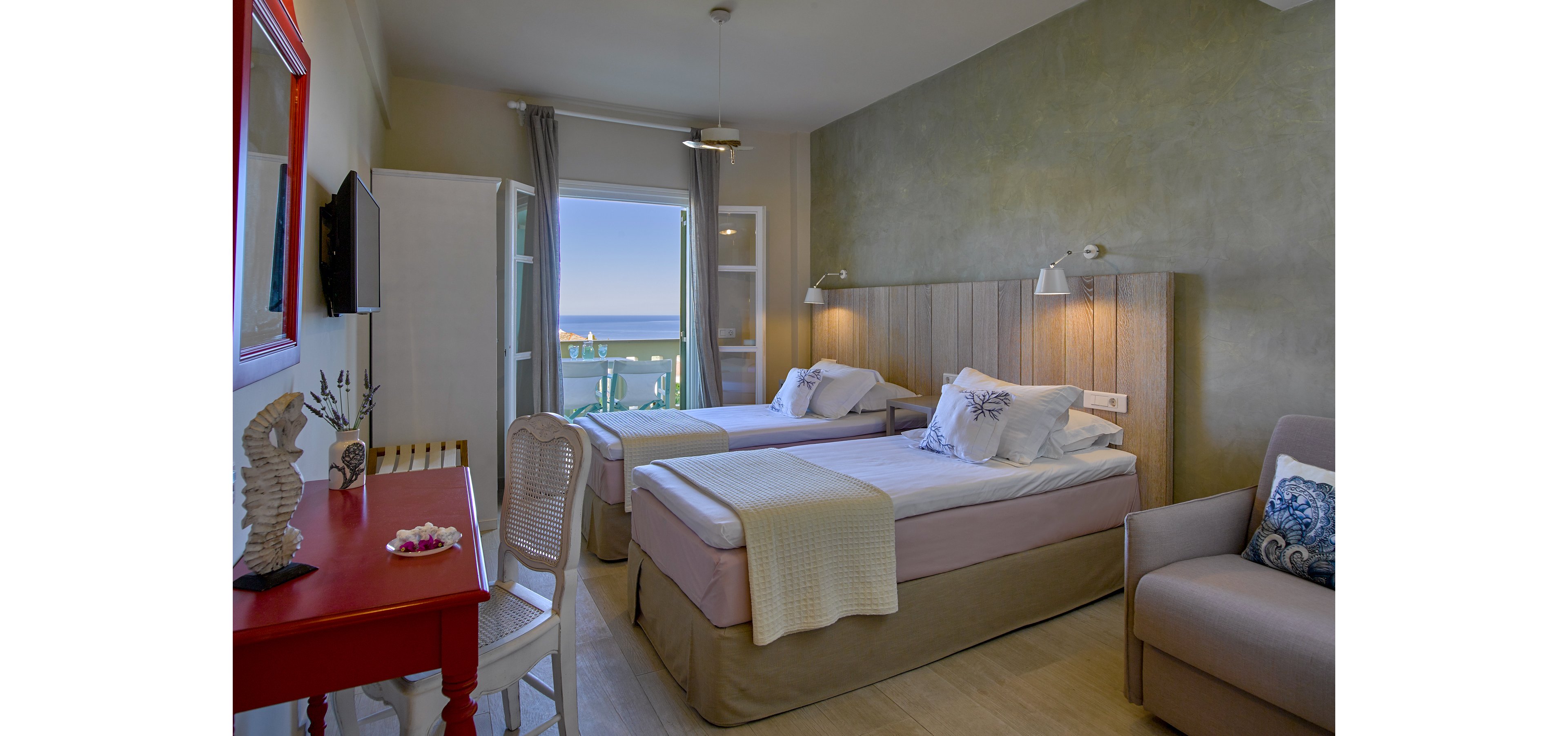 Konstantina Boutique Studios