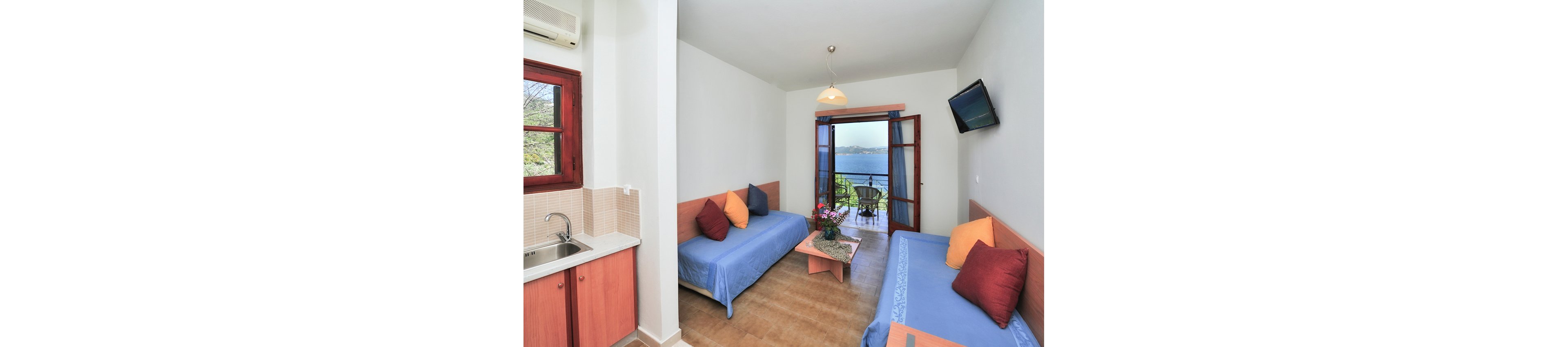 Vassilias Beach Hotel