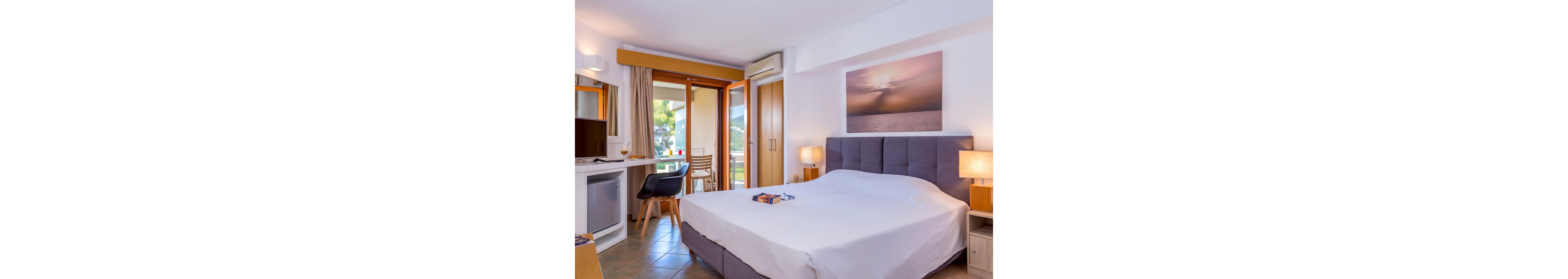 Cape Kanapitsa Hotel