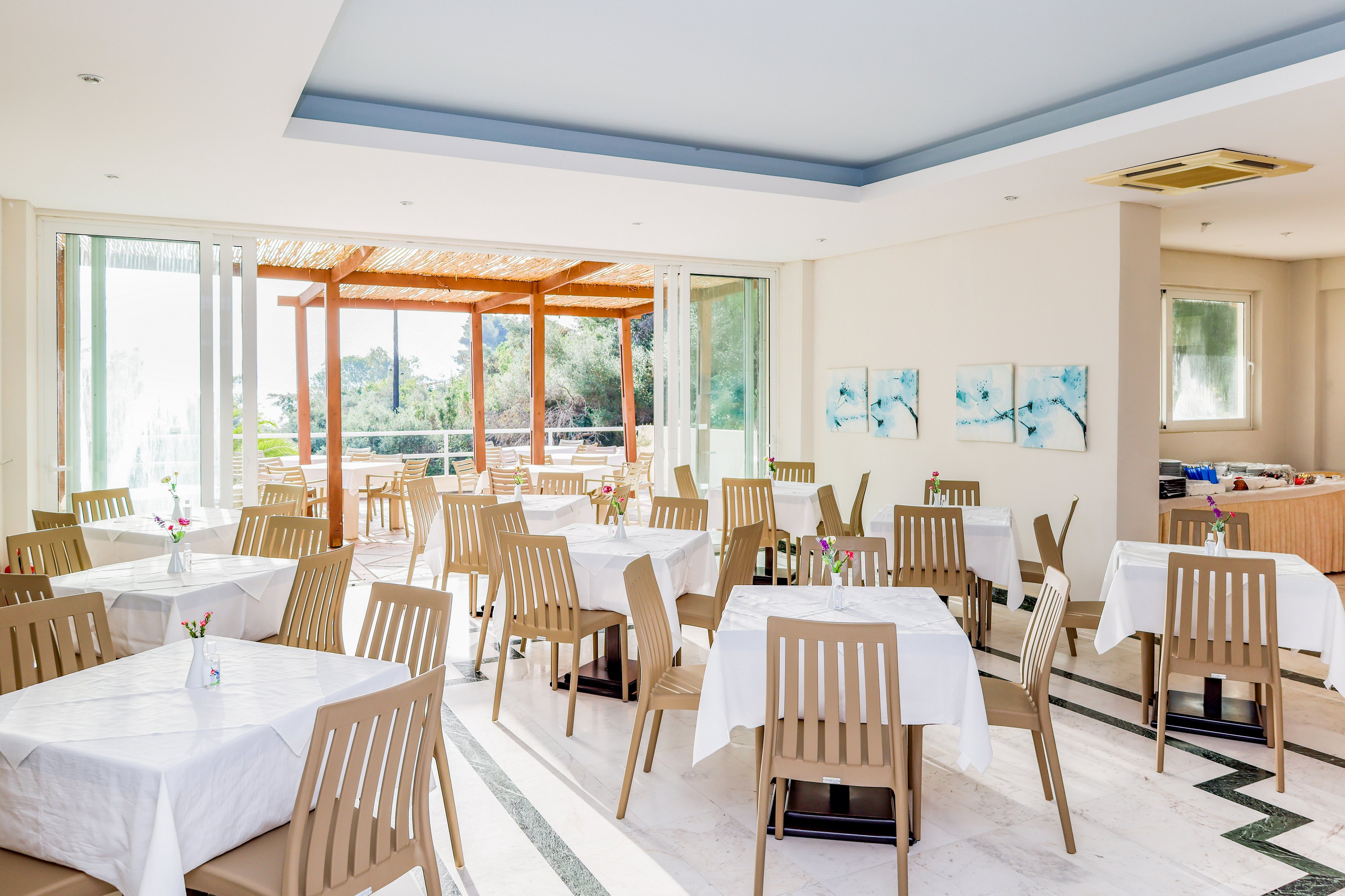 Kanapitsa Mare Hotel