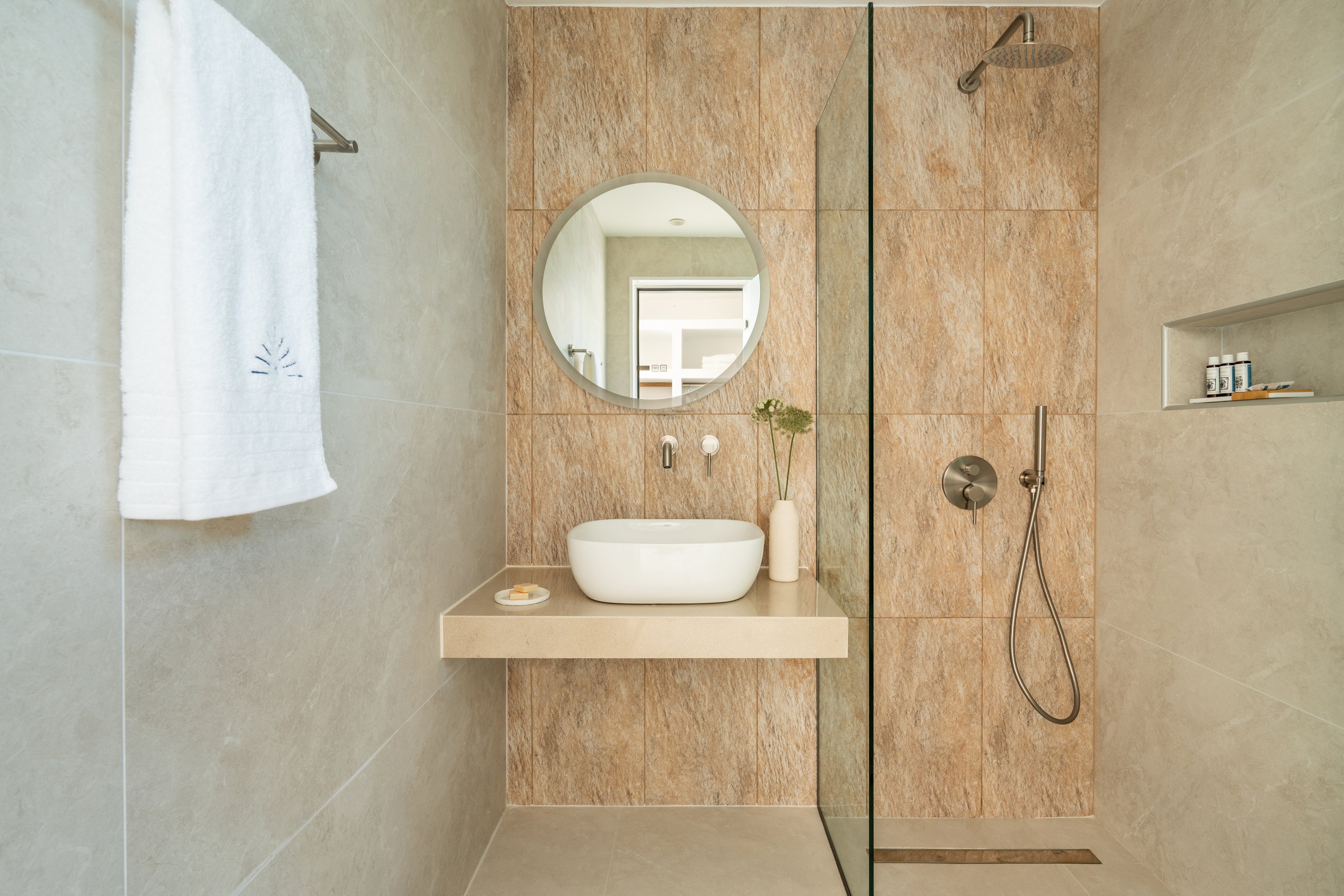 Aspronissos Skiathos