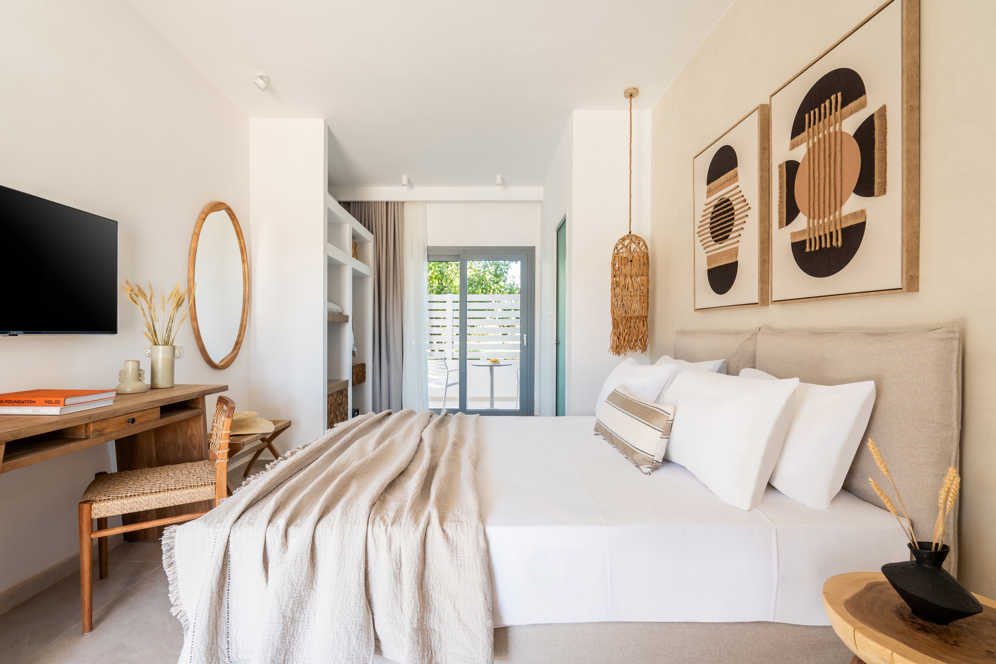 Aspronissos Skiathos