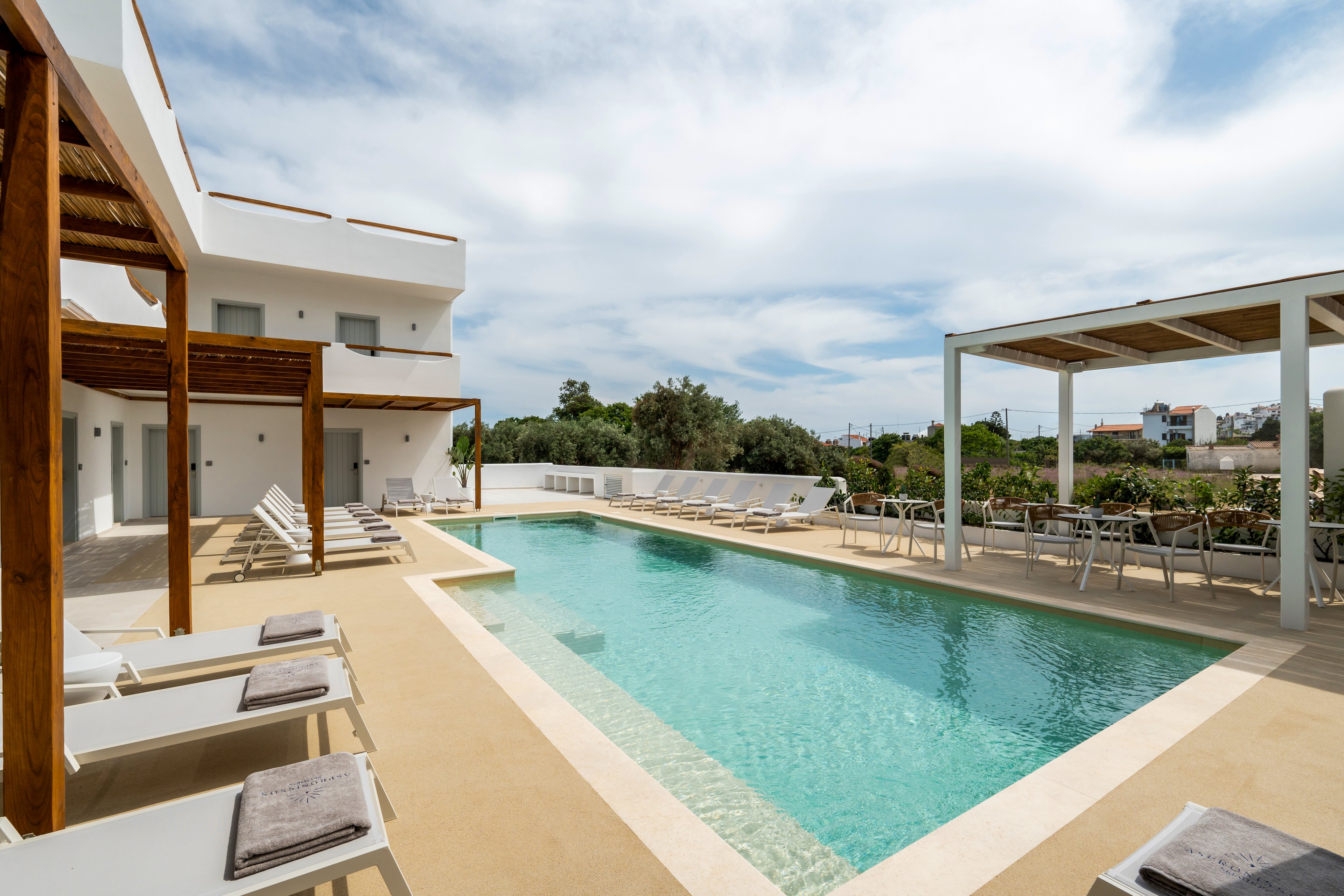 Aspronissos Skiathos