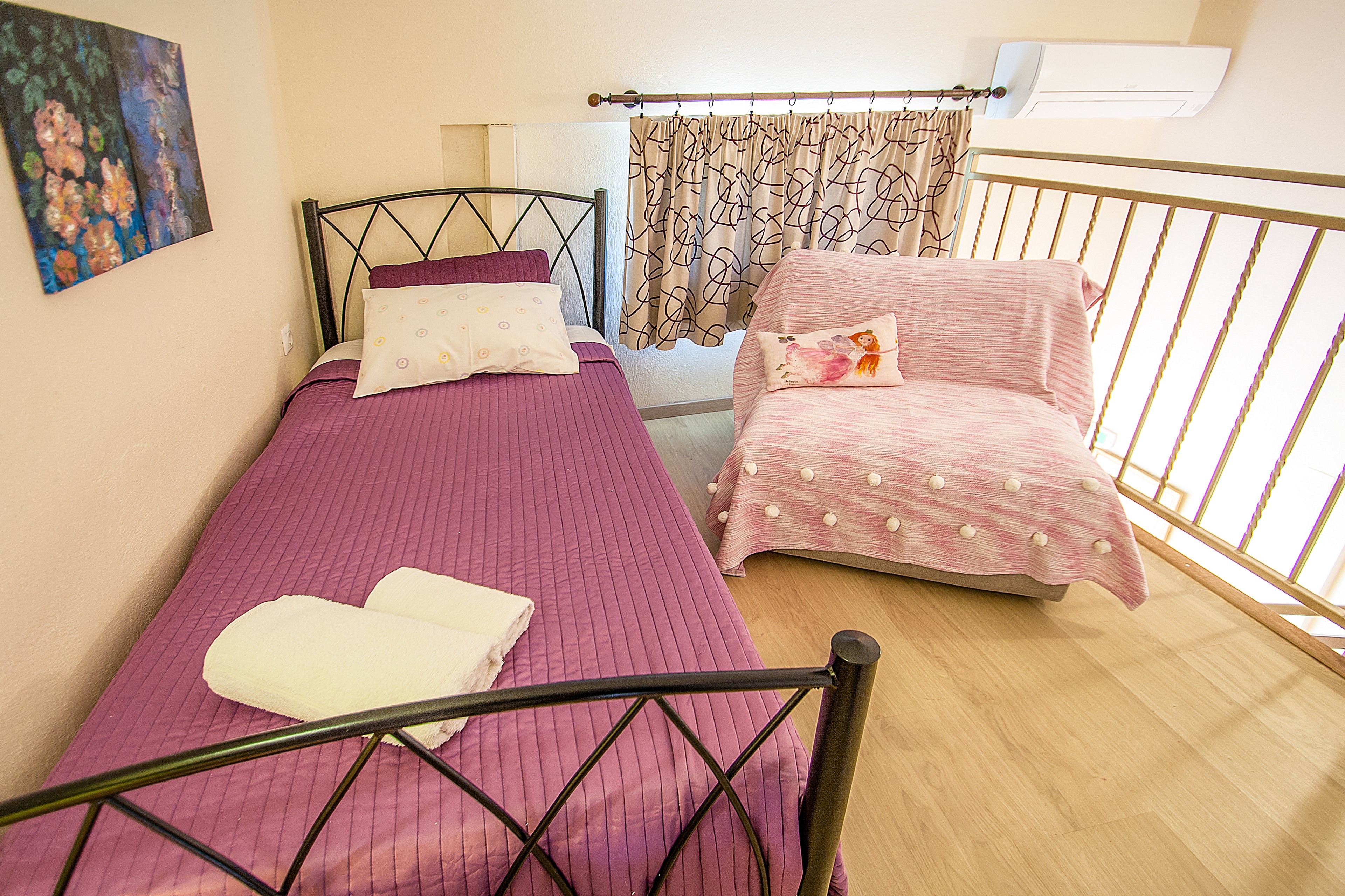 Syraina Studios and Rooms