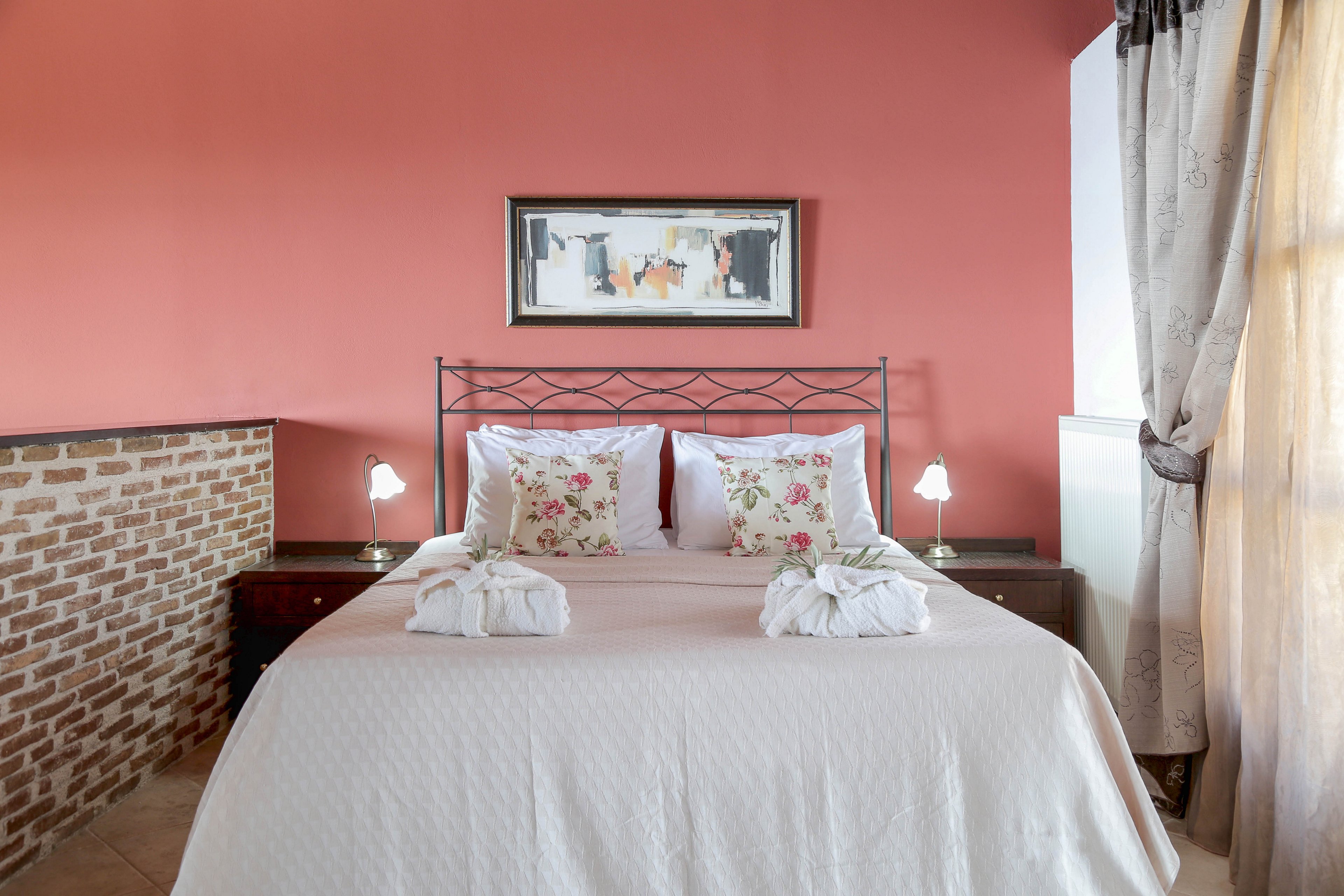 Yalis Hotel