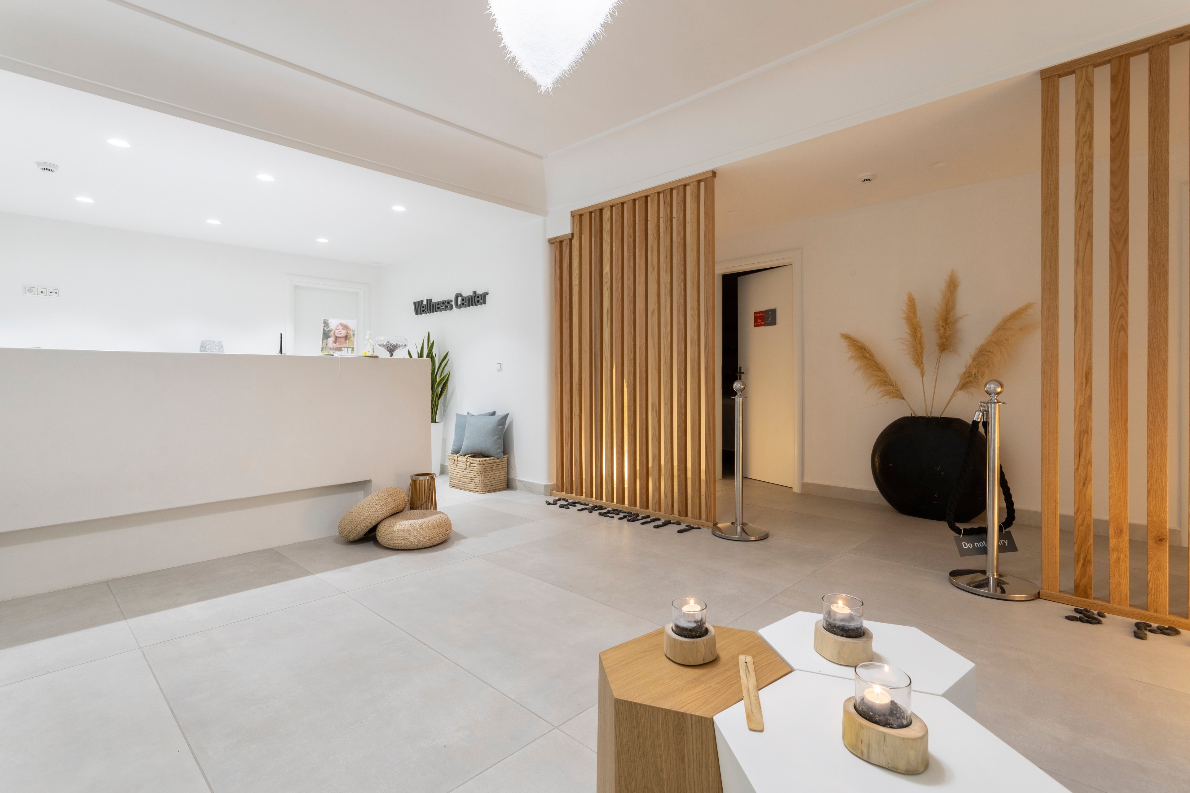 Costa Grand Resort & Spa