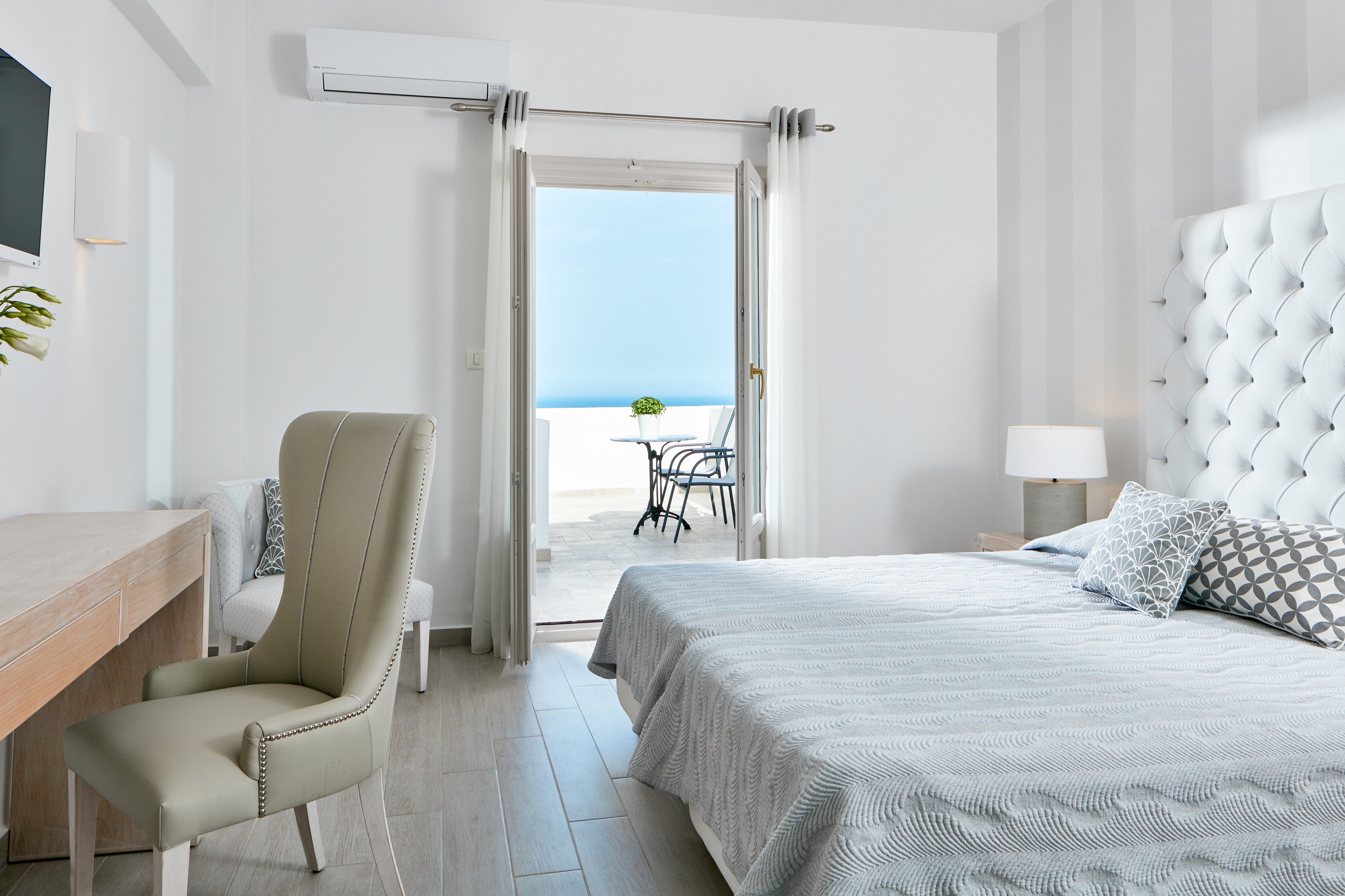 Santorini Palace Hotel