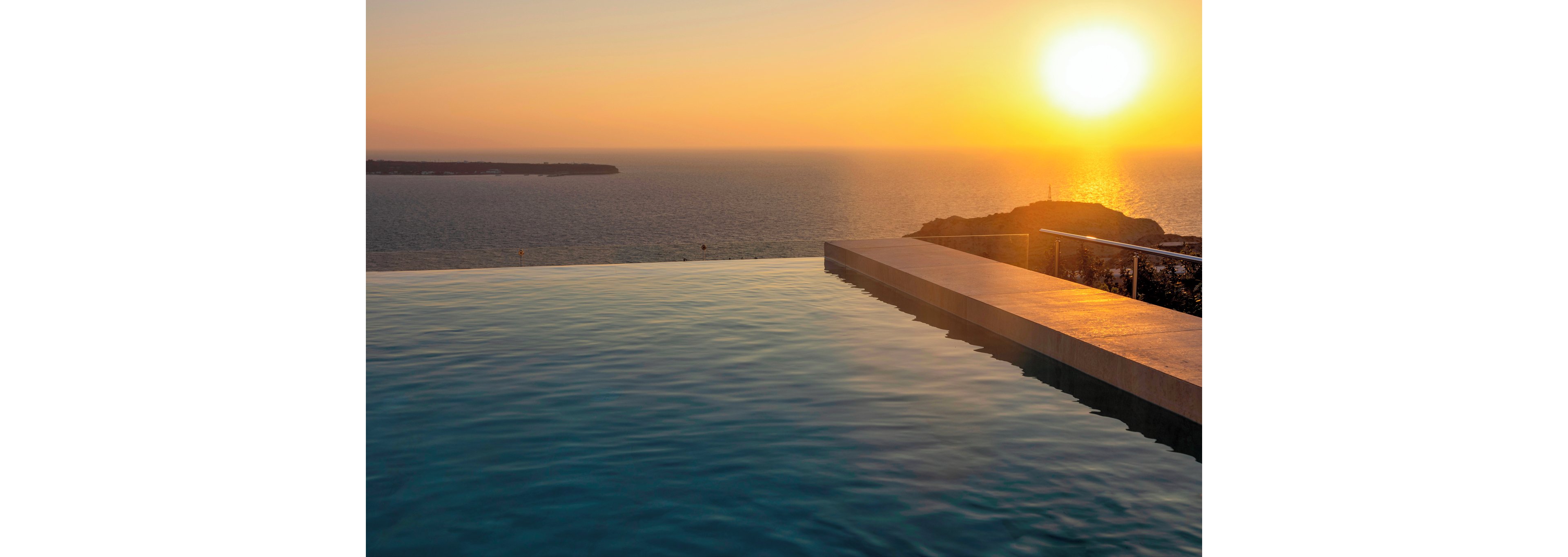 Santo Pure Oia Suites & Villas