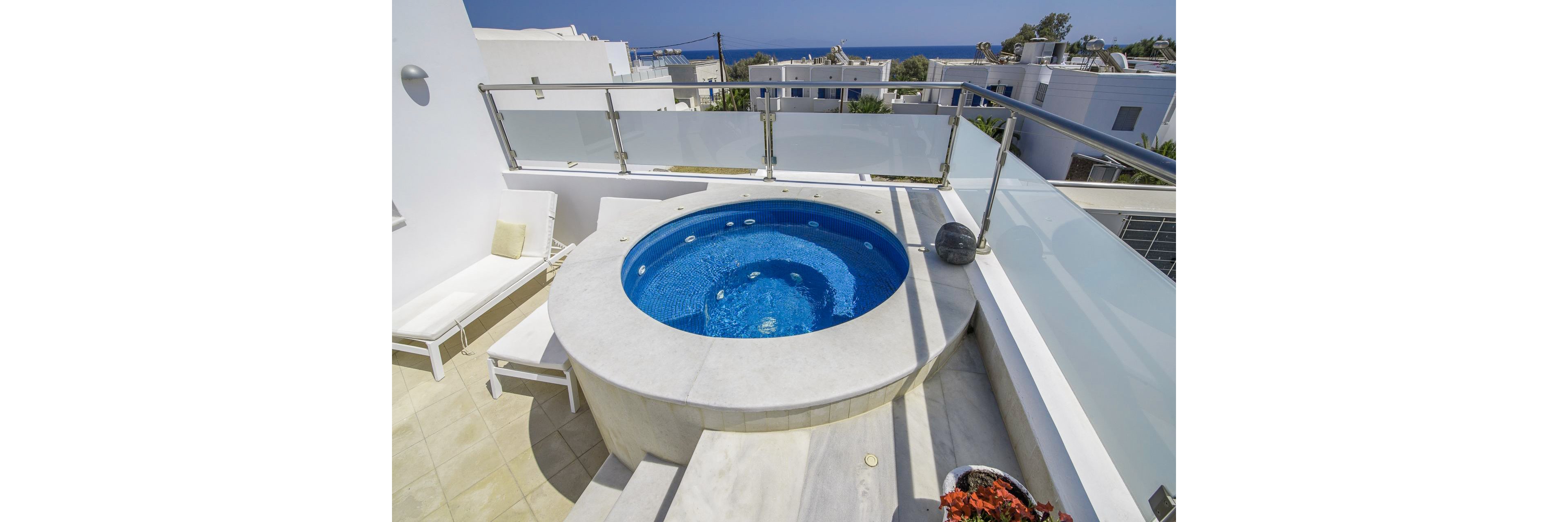 La Mer Deluxe Hotel & Spa