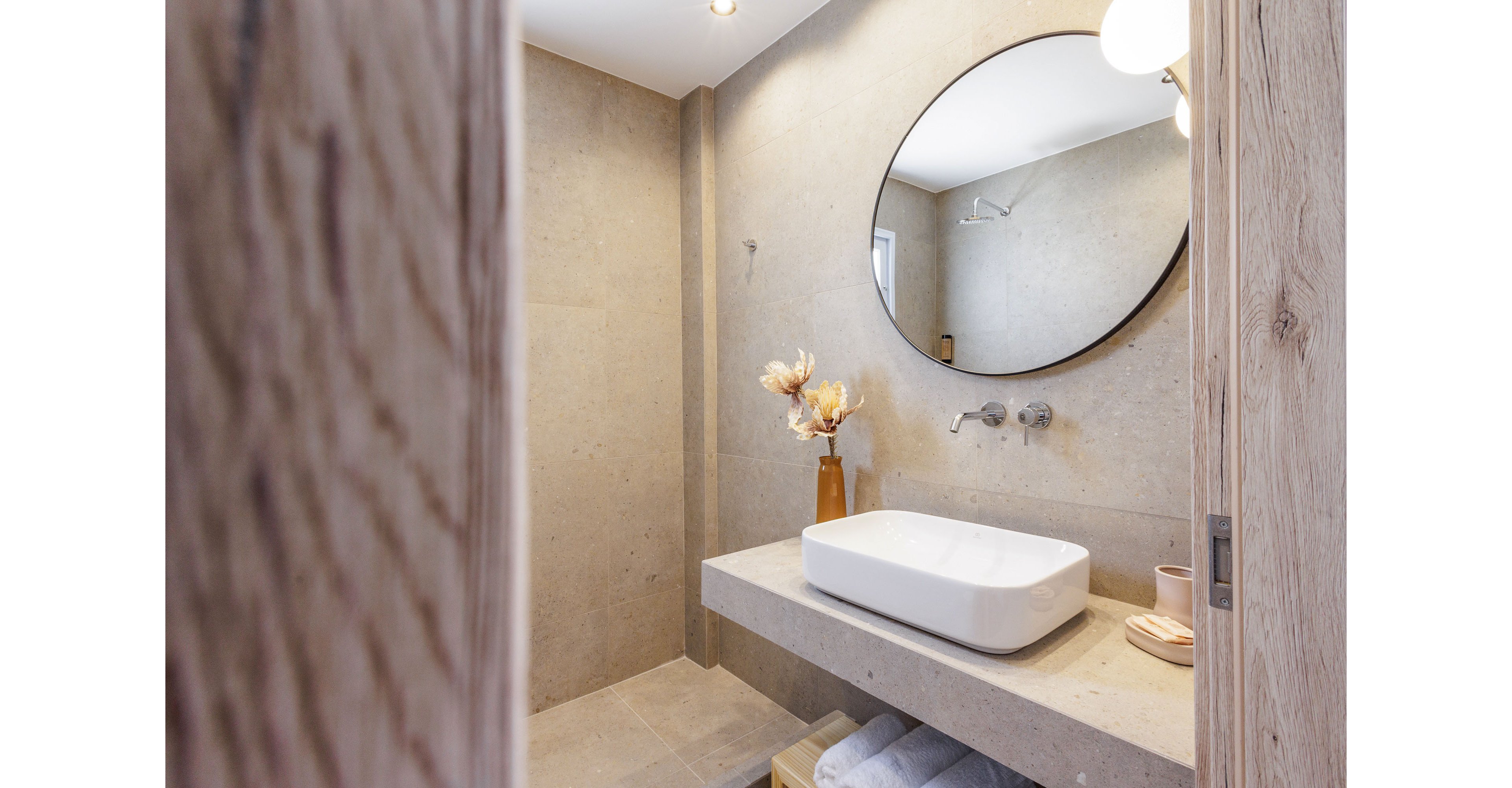 Inoe Boutique Hotel