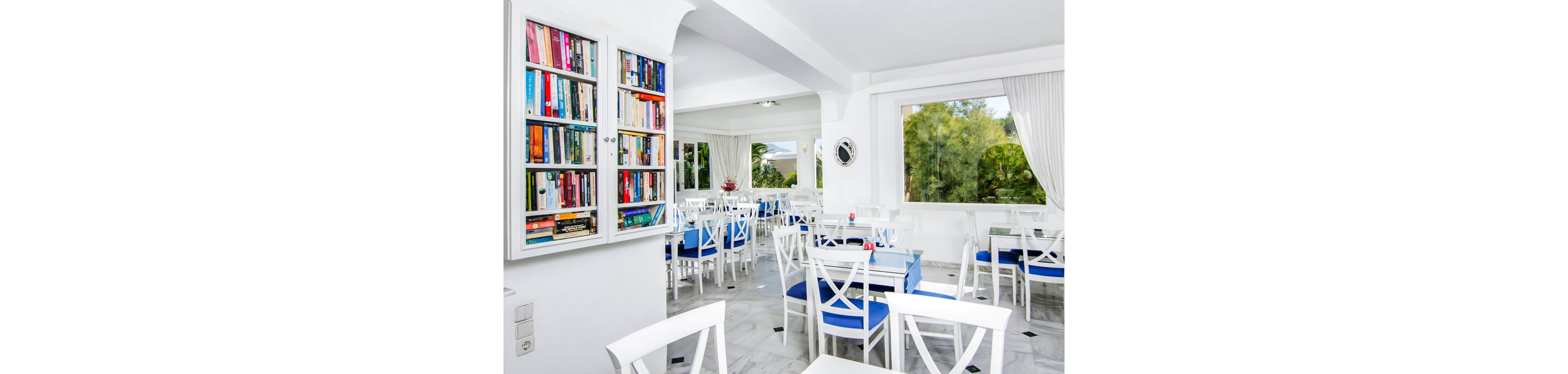 Paradise Resort Santorini