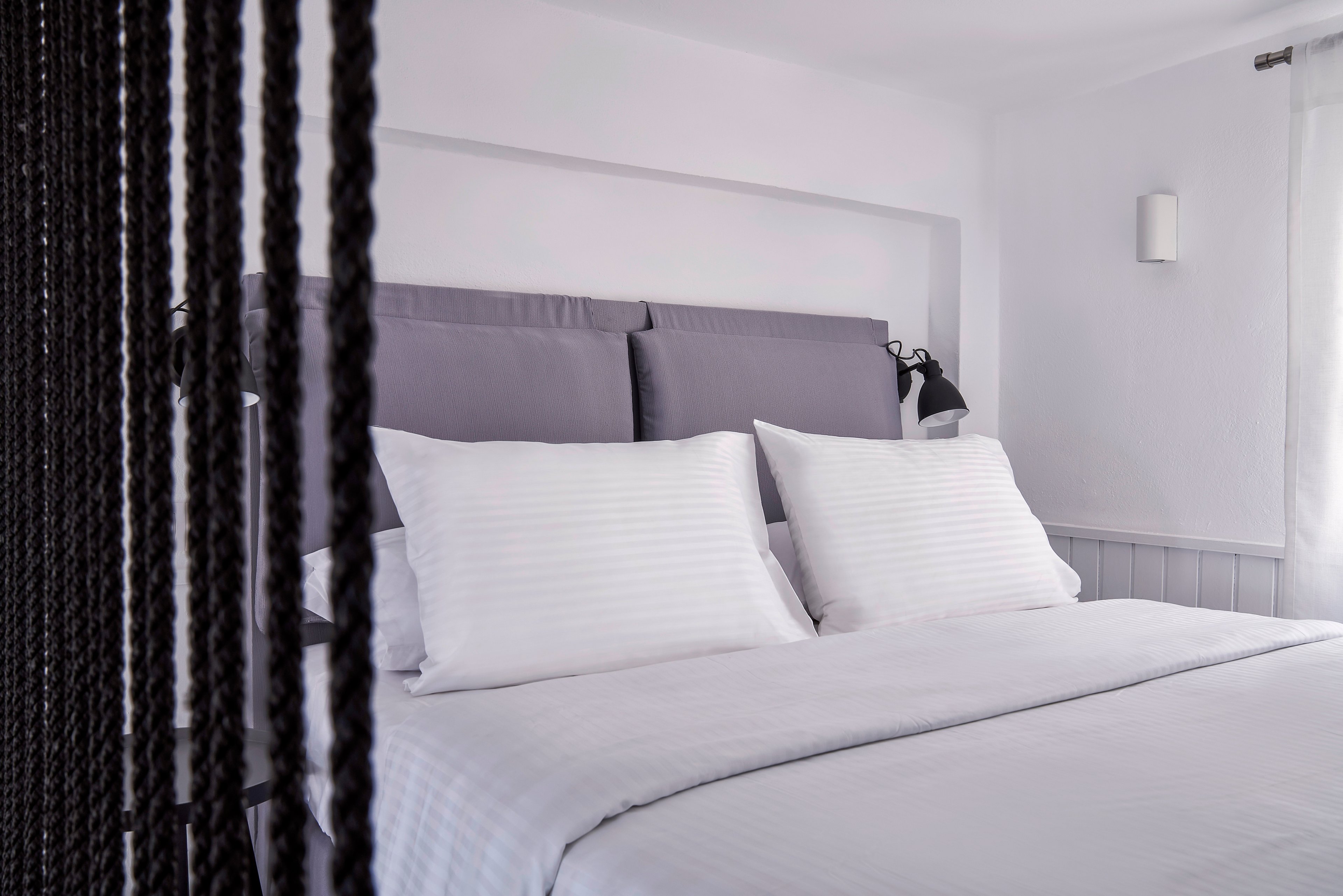 Mr & Mrs White Santorini