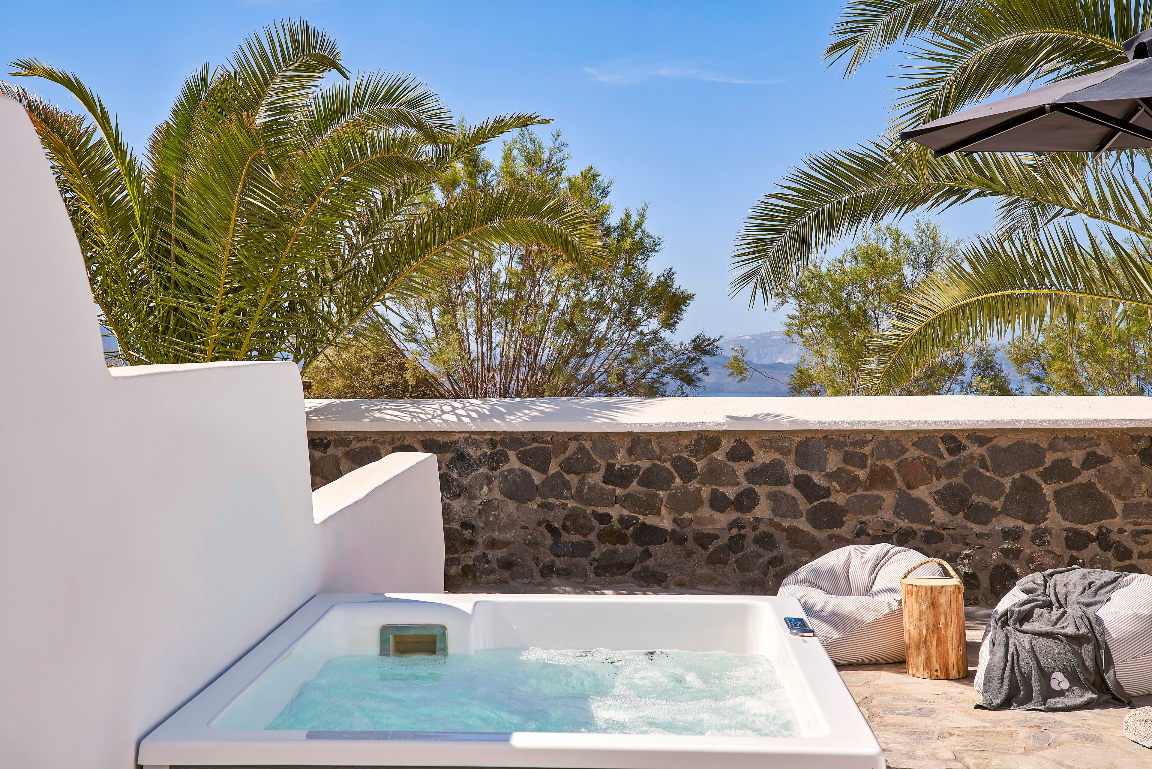 Mr & Mrs White Santorini